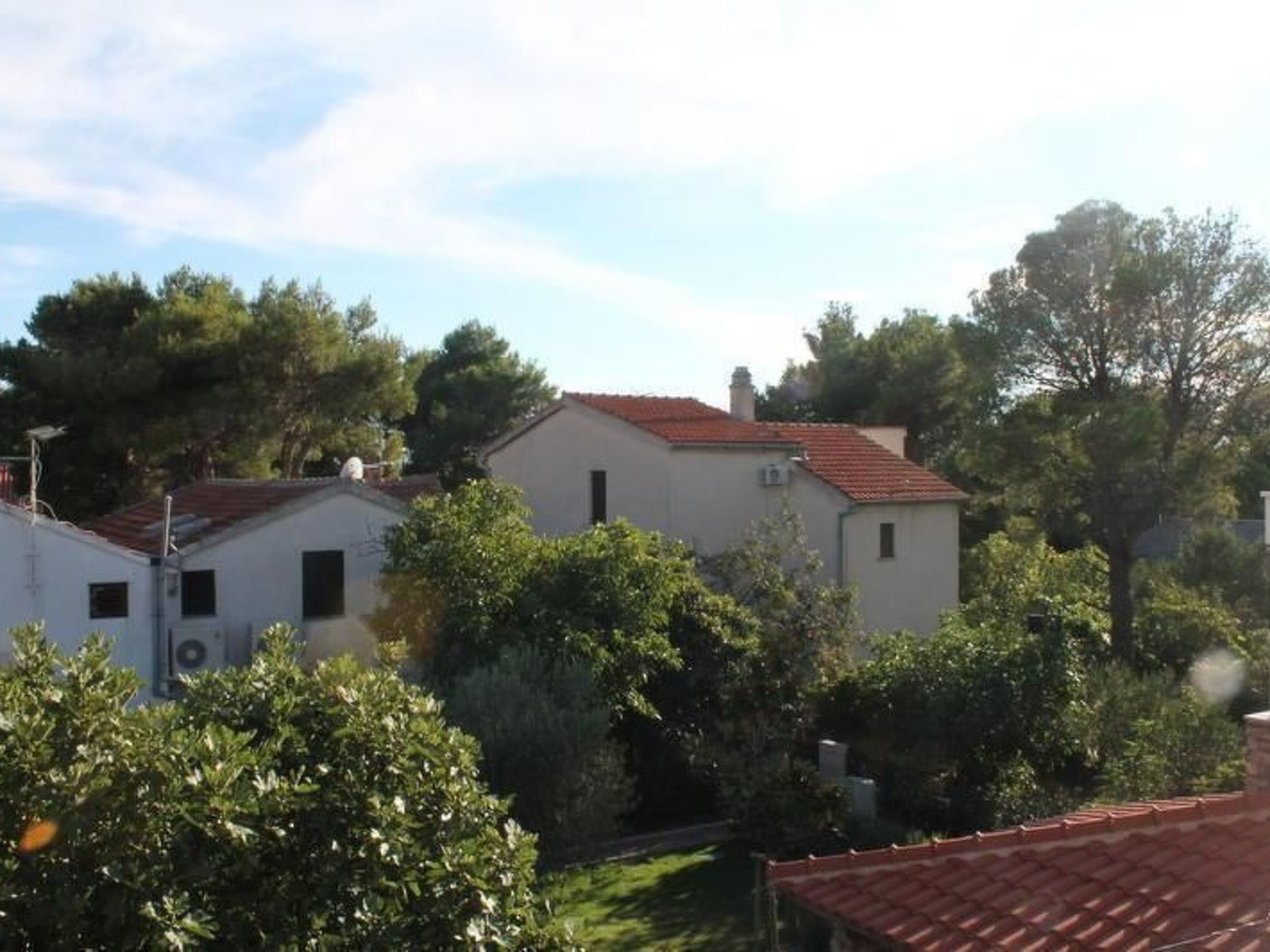 Wohnung Jadrija mit zwei Balkonen in Strandnähe-Binnen