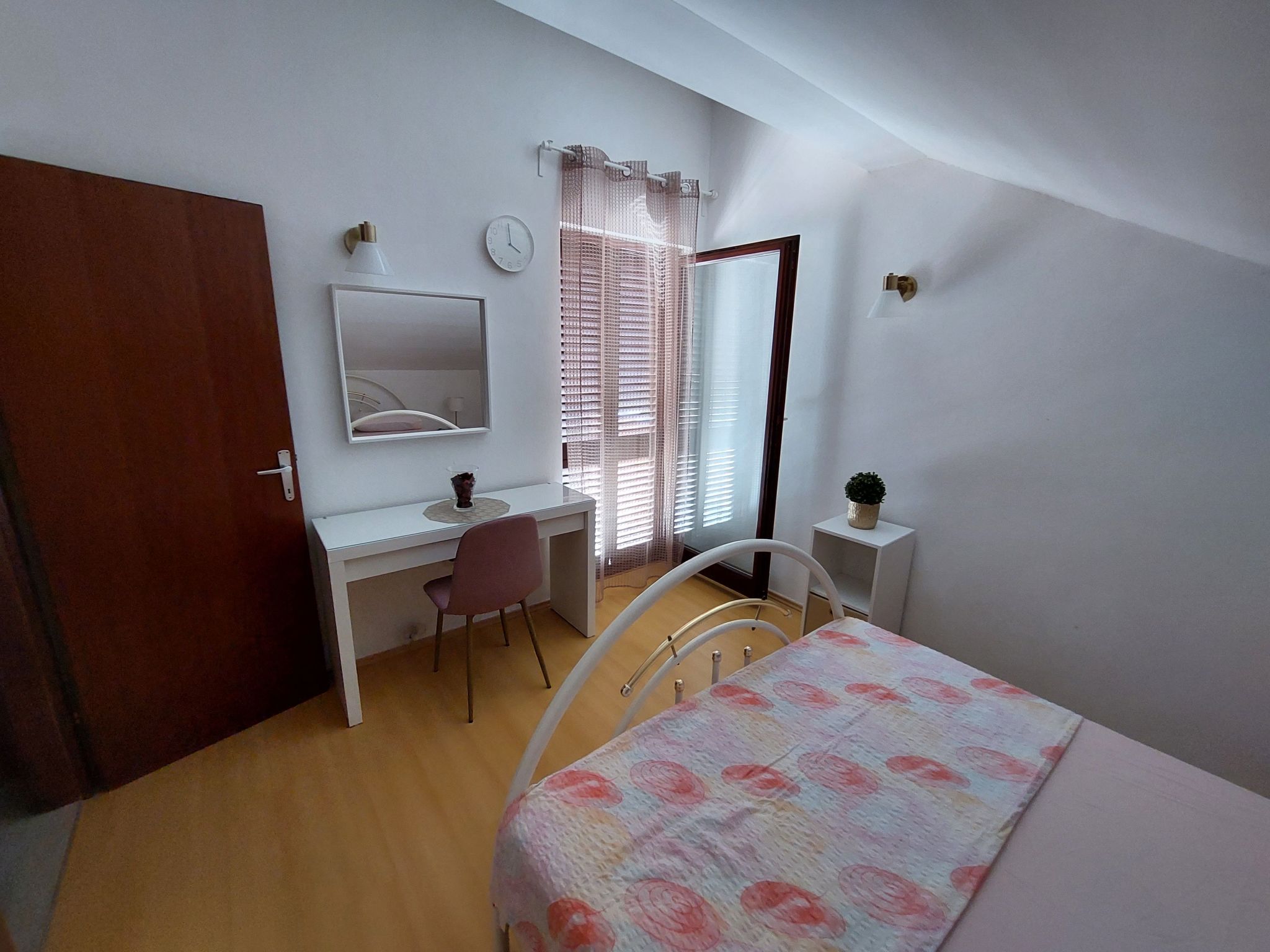 Appartement Jadrija met twee balkons vlakbij zee in Šibenik - foto 44