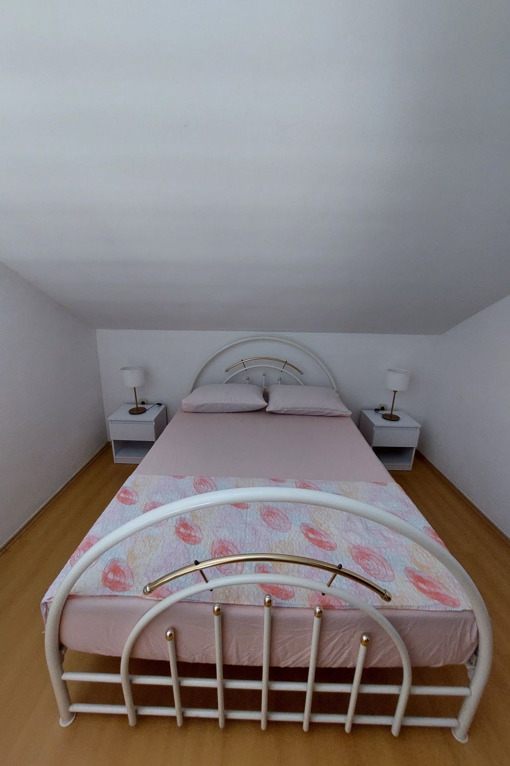 Wohnung Jadrija mit zwei Balkonen in Strandnähe-Binnen