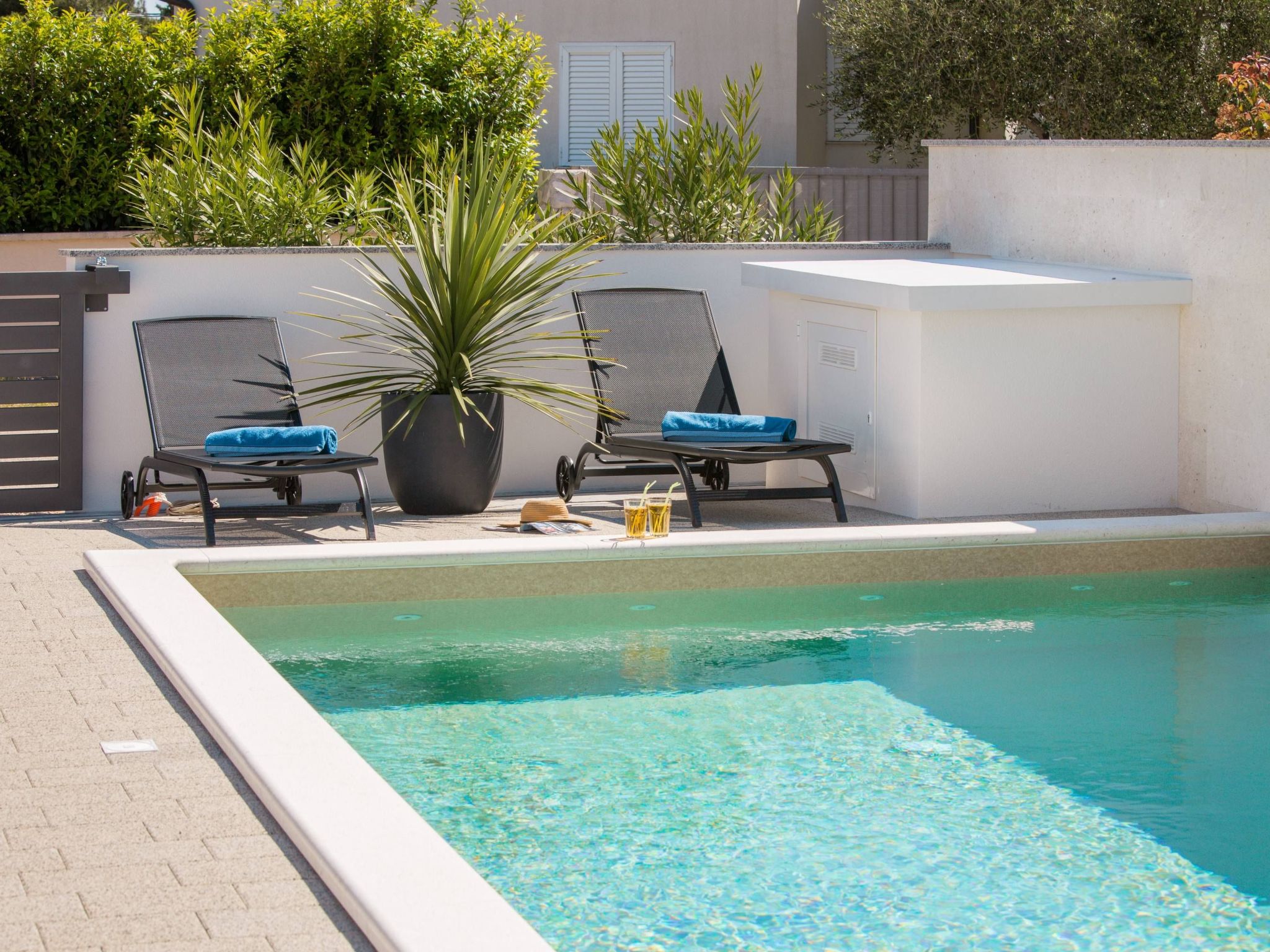 Schöne Villa Sibinium mit Pool in der Nähe des Strandes-Image-tags.info