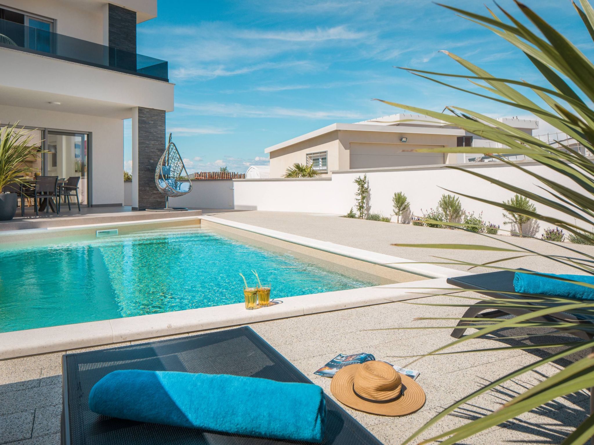 Schöne Villa Sibinium mit Pool in der Nähe des Strandes-Image-tags.info