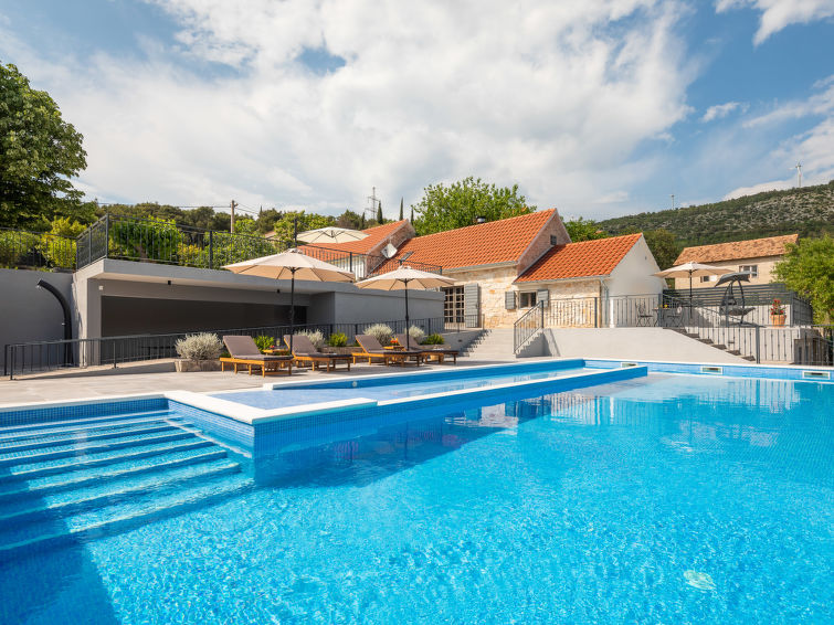 Search and Stay Destinations. Vacation Rentals in Dubrava kod Šibenika, Grad Šibenik - Šibenik-Knin County - Croatia