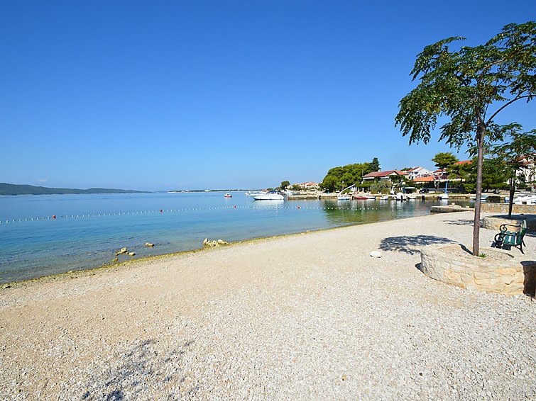 Search and Stay destination Brodarica, Šibensko-kninska županija - Croatia from AU$ 90. Tonka