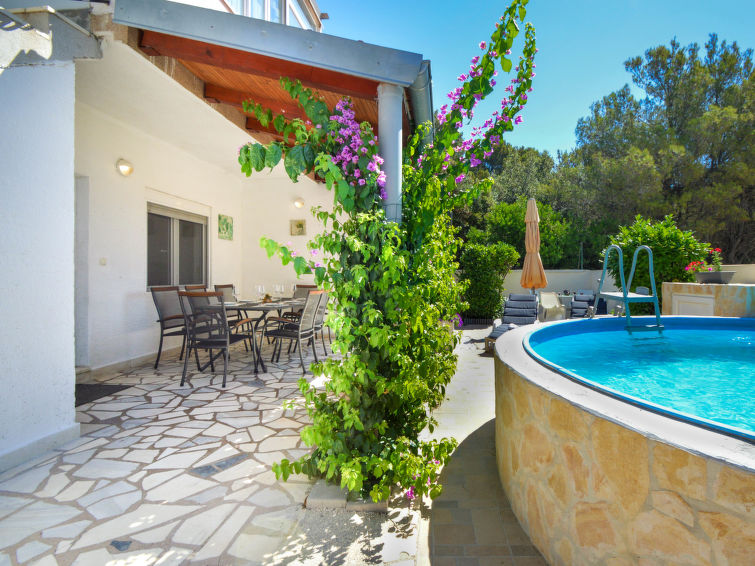 Search and Stay destination Šibenik, Šibensko-kninska županija - Croatia from AU$ 240. Gabi