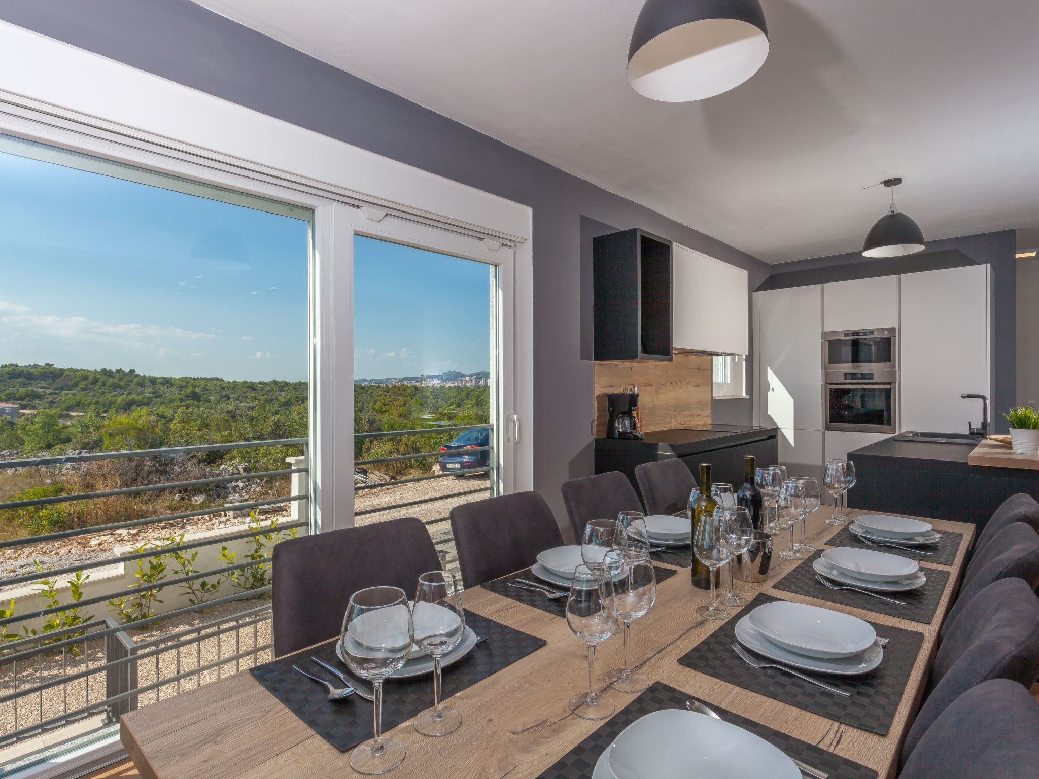 Wunderschöne Ferienvilla Lomari-Drinnen