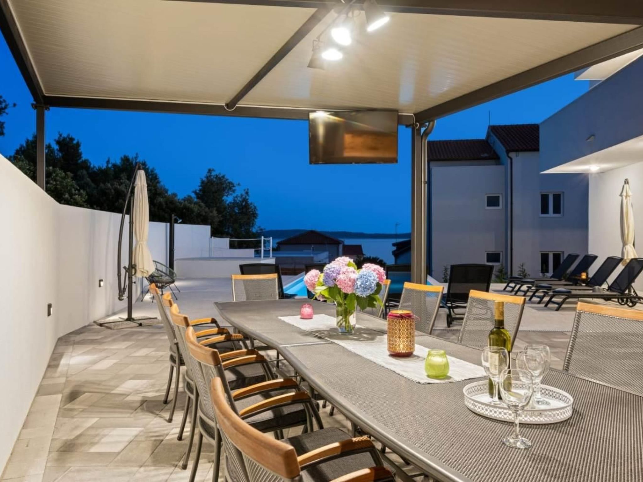 Villa Amaris für 11 Personen und 1 Kind-Drinnen