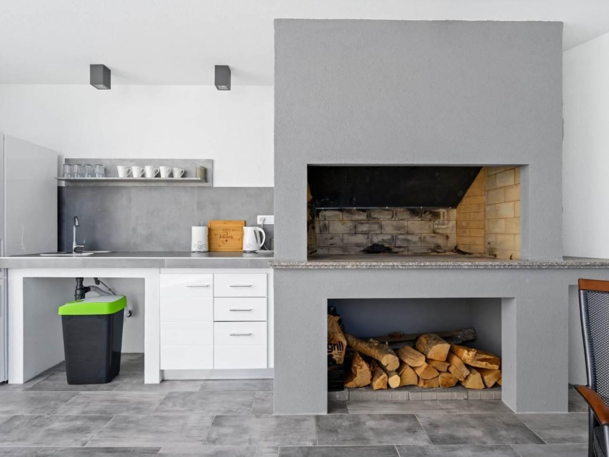 Villa Amaris für 11 Personen und 1 Kind-Drinnen