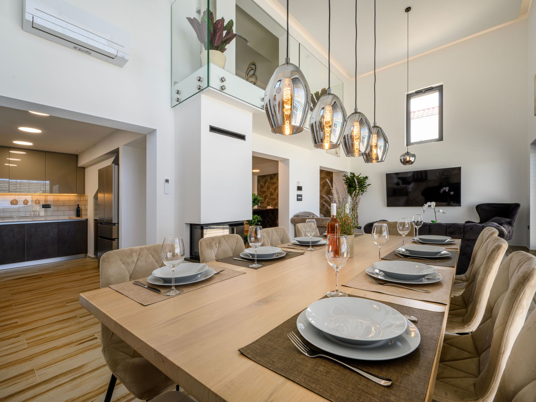 Ferienvilla "Villa Grc" mit Infinity Pool-Image-tags.info