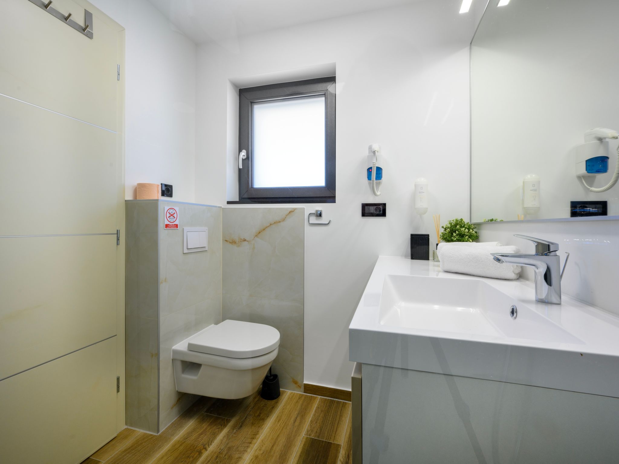 Ferienvilla "Villa Grc" mit Infinity Pool-Image-tags.info