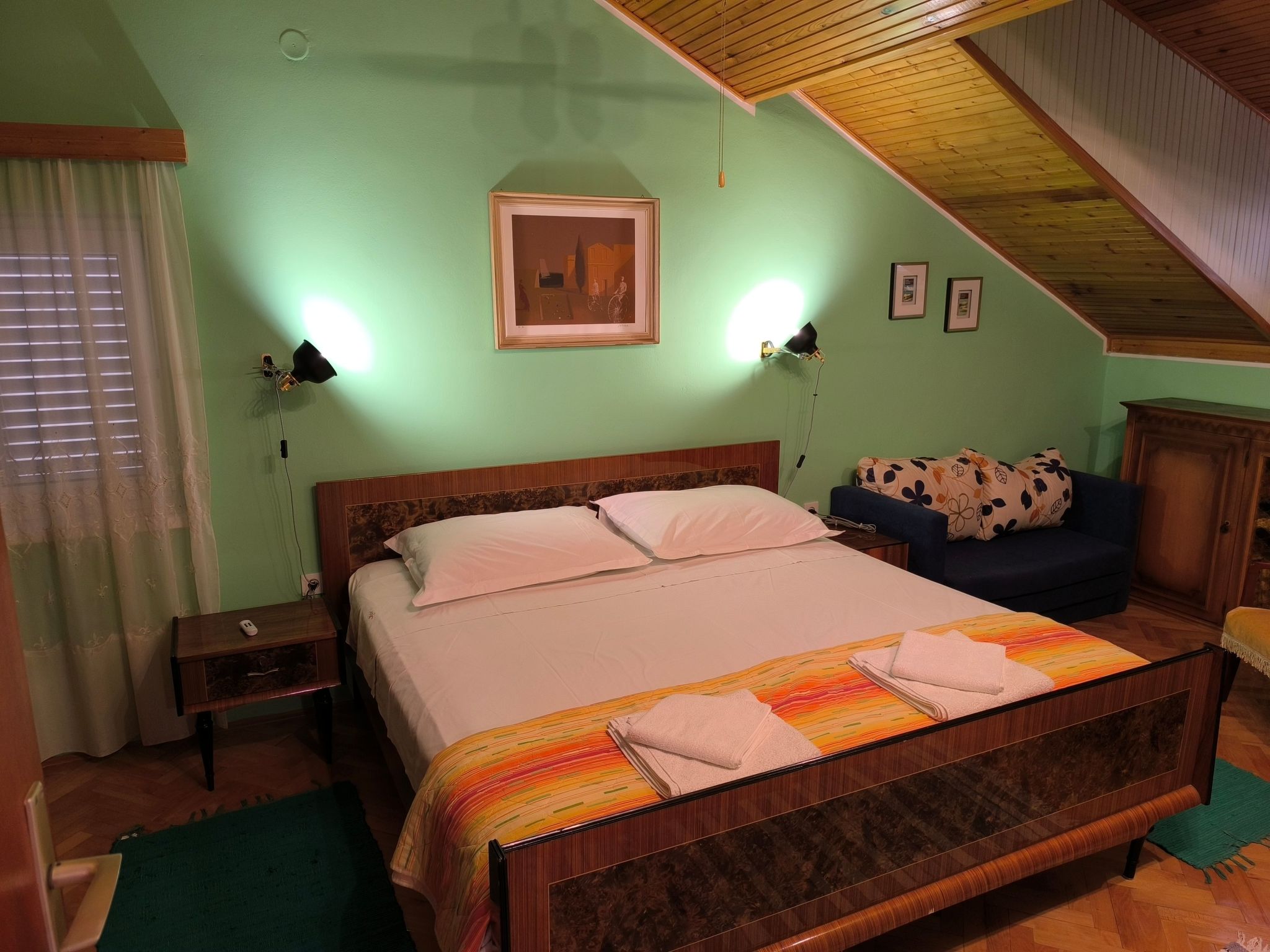 Für 3 Personen  + 1 Kind ca. 68 m&sup2; in Žaboric, Dalmatien (Gespanschaft Sib-Dedans