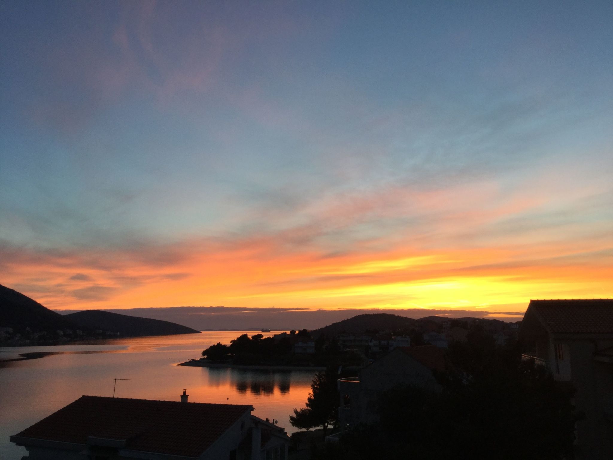 Mit einer überdachten Terrasse-Image-tags.info