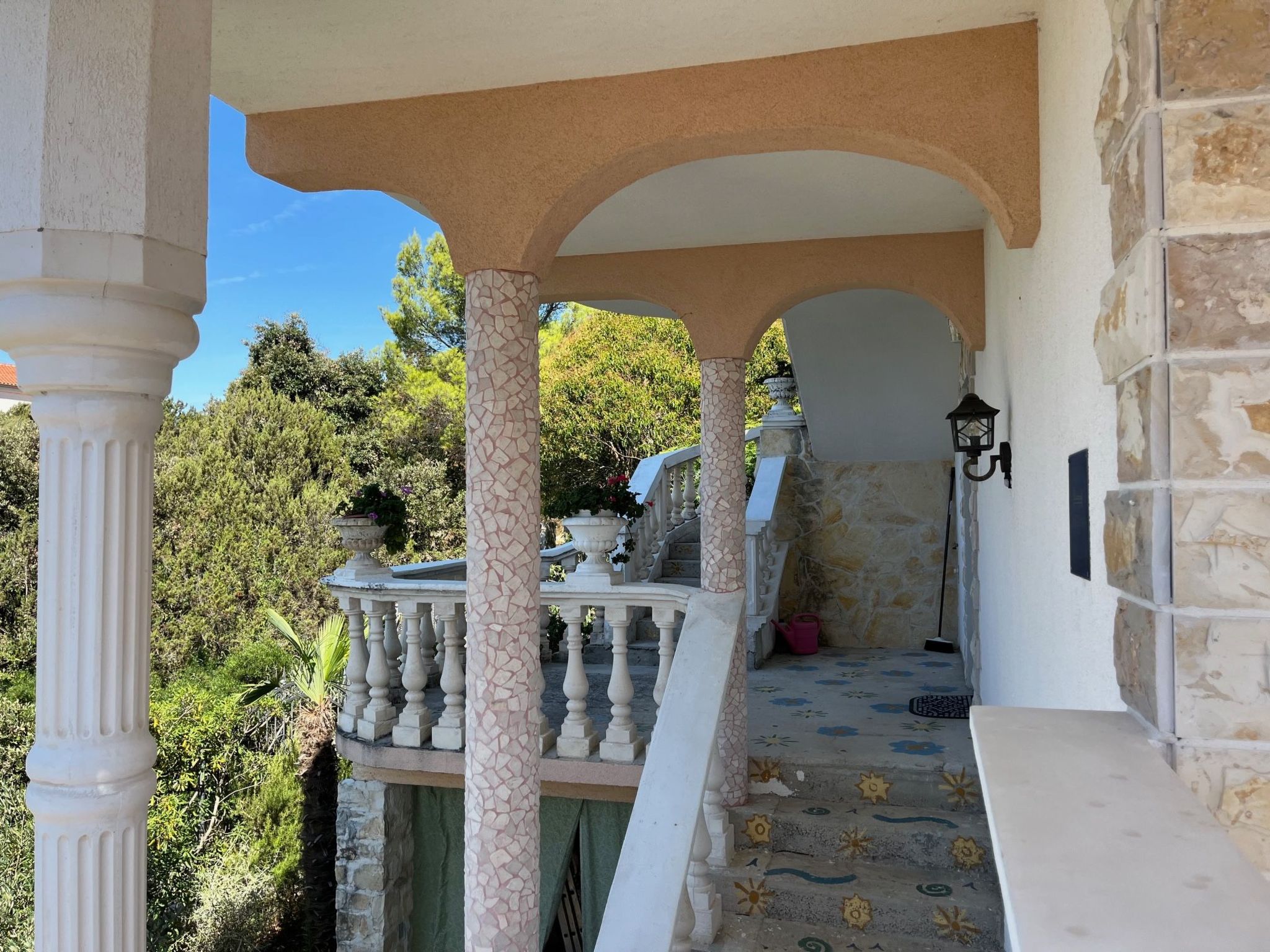 Mit einer überdachten Terrasse-Image-tags.info