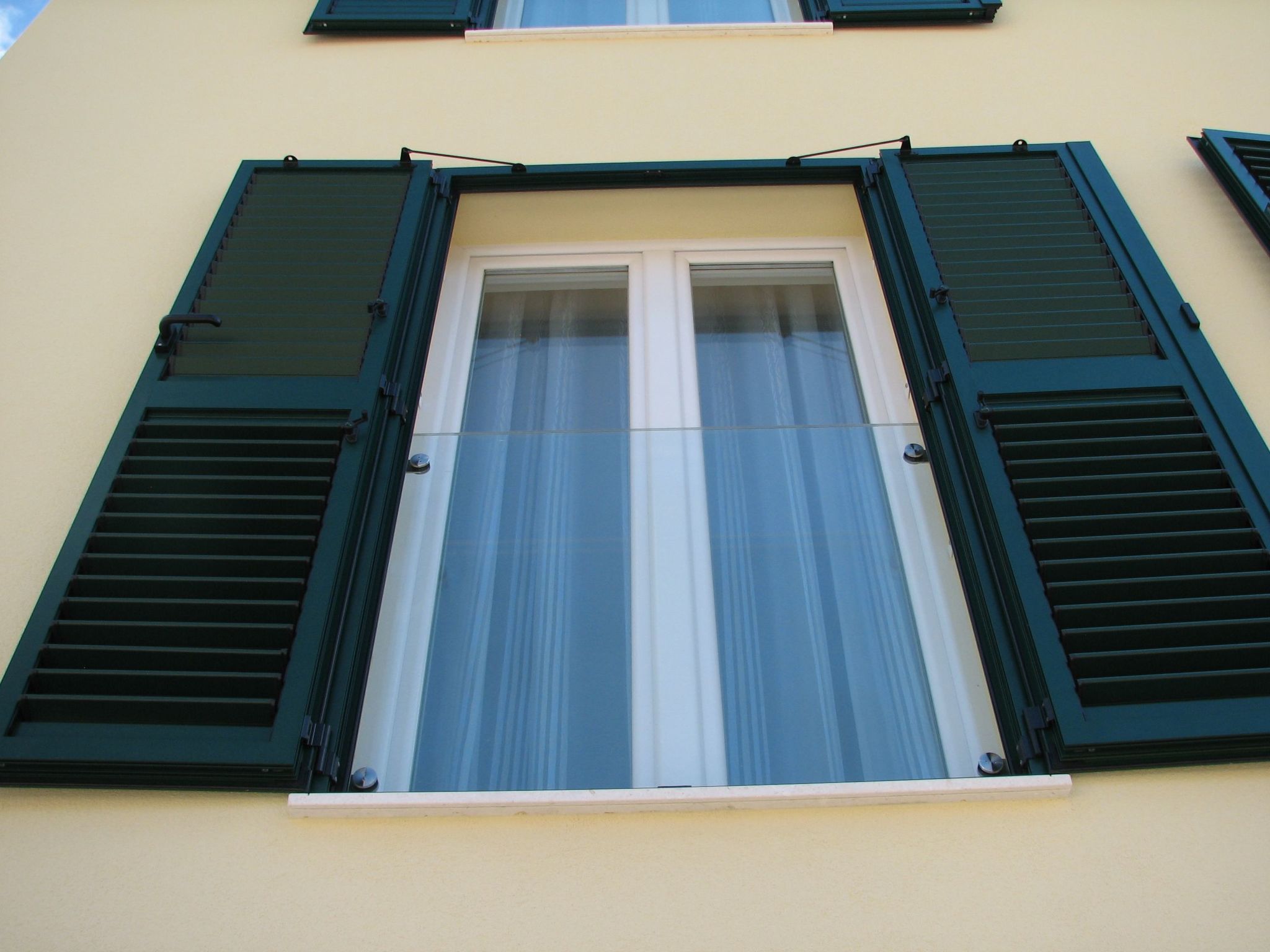 Für 4 Personen  + 2 Kinder ca. 100 m&sup2; in Grebastica, Dalmatien (Gespanscha-Draußen