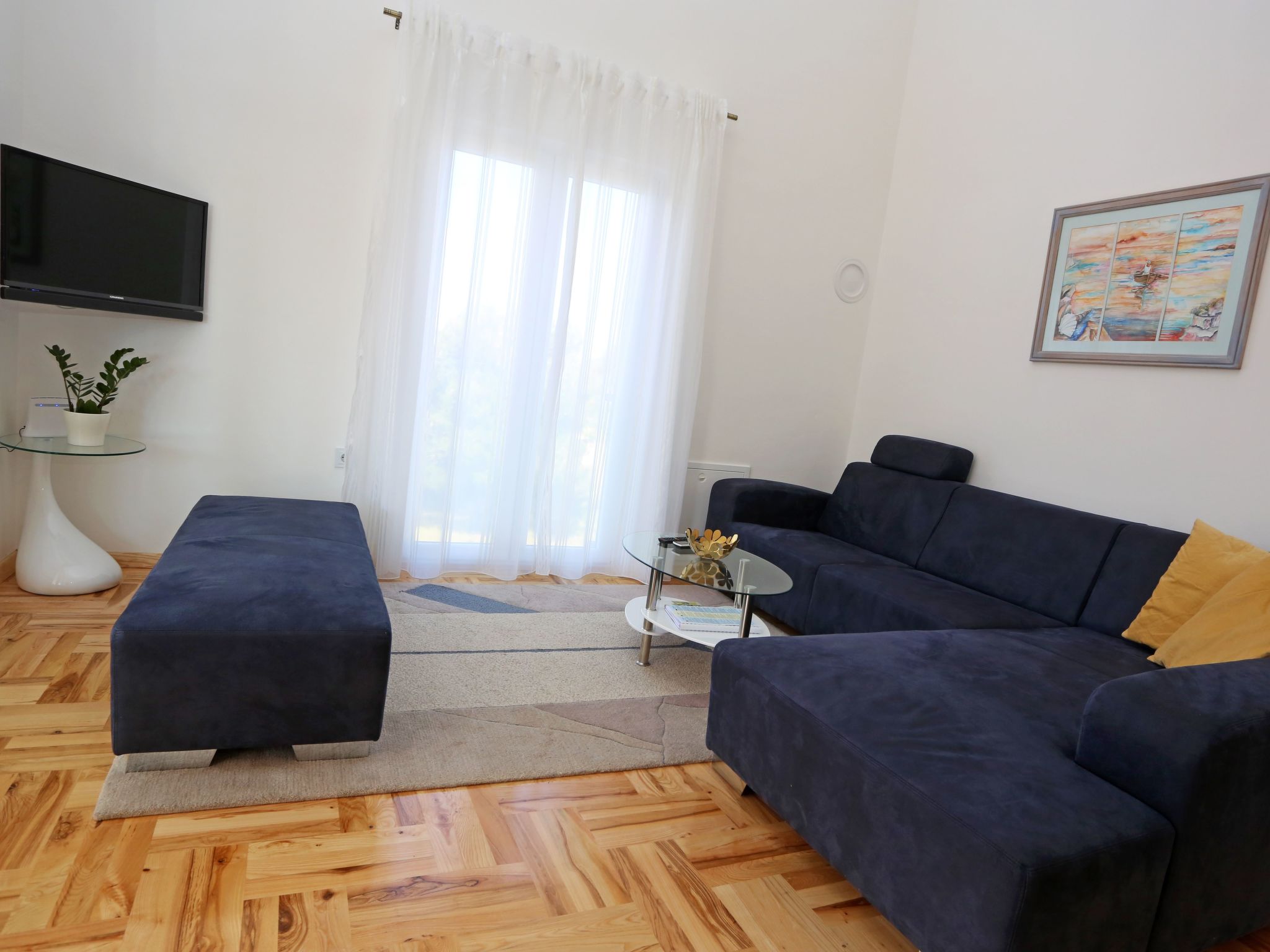 Für 4 Personen  + 2 Kinder ca. 100 m&sup2; in Grebastica, Dalmatien (Gespanscha-Drinnen