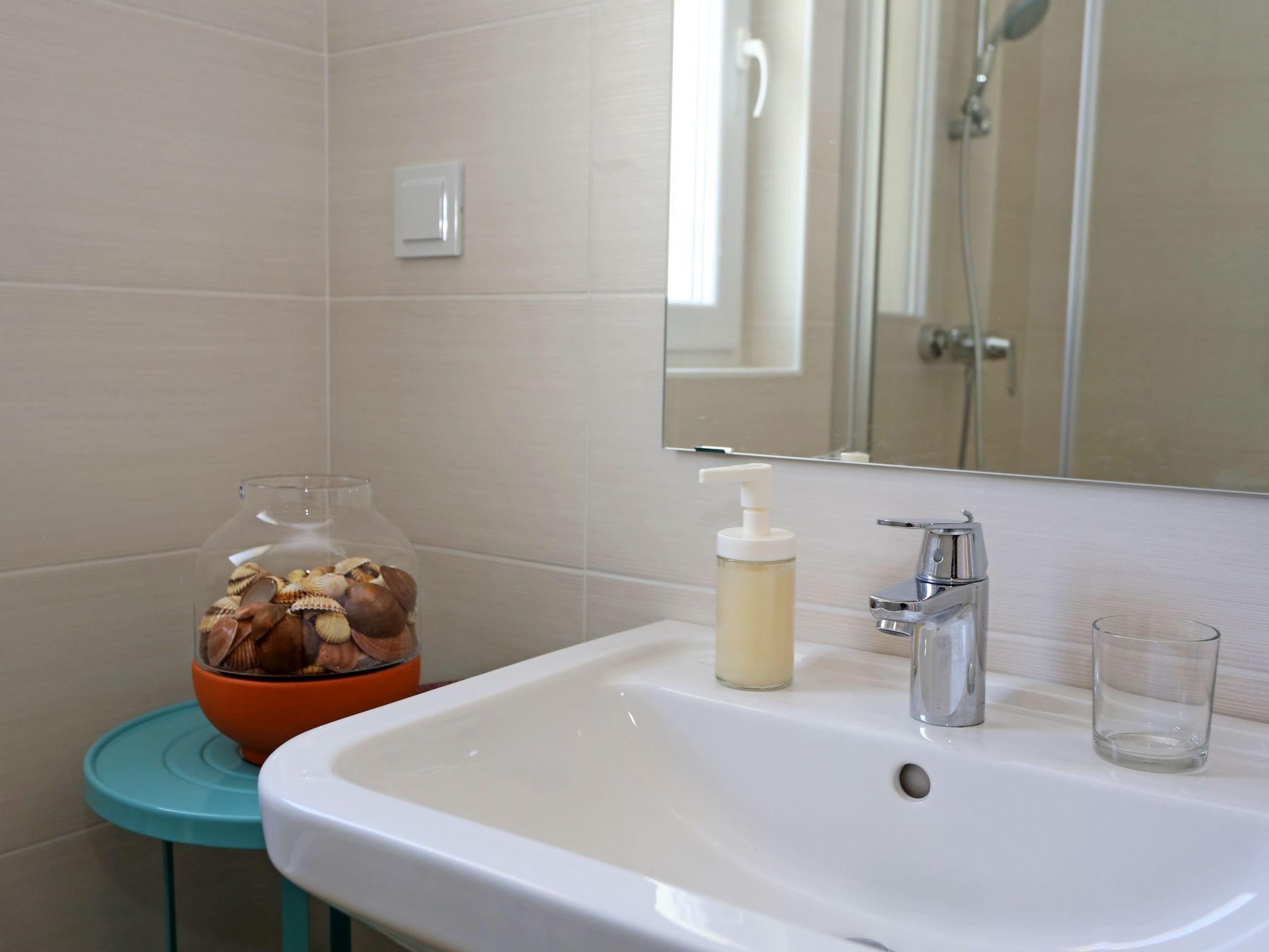 Für 4 Personen  + 2 Kinder ca. 100 m&sup2; in Grebastica, Dalmatien (Gespanscha-Image-tags.info