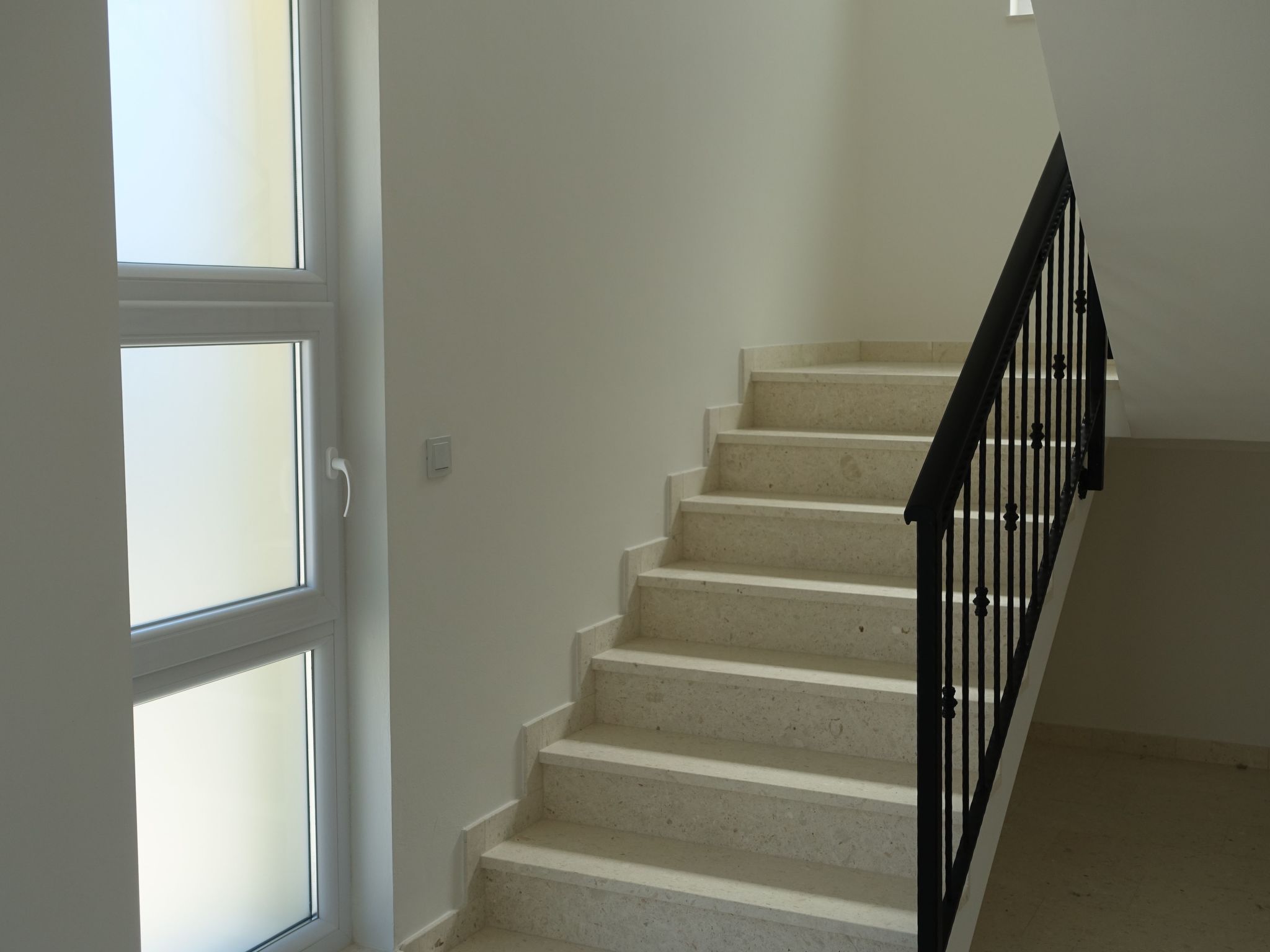 Für 4 Personen  + 2 Kinder ca. 100 m&sup2; in Grebastica, Dalmatien (Gespanscha-Draußen