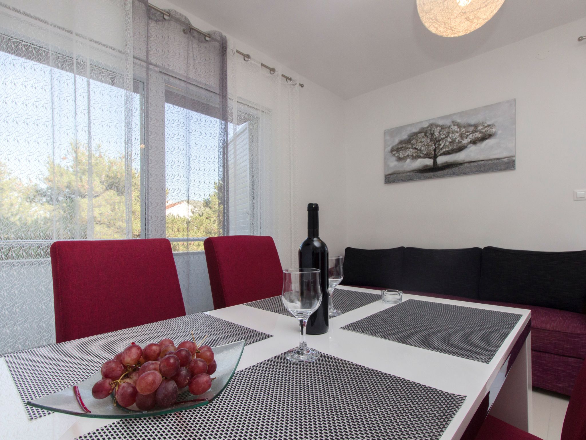 Mit Blick auf das Wasser