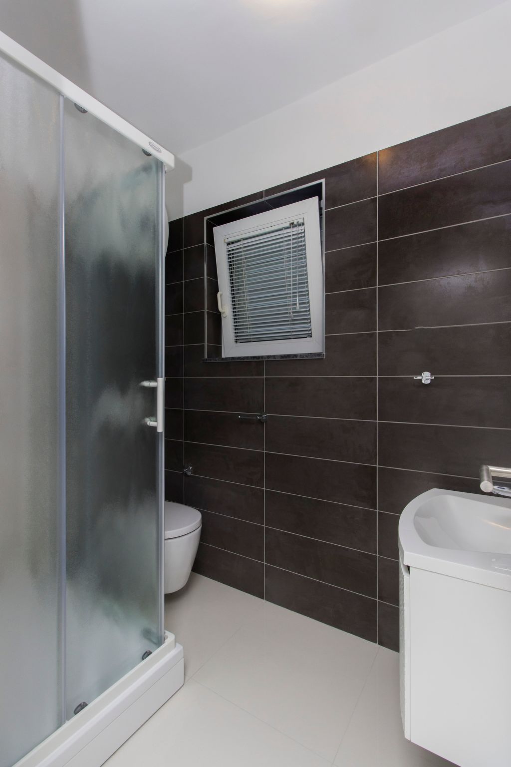 Mit Blick auf das Wasser-Image-tags.info