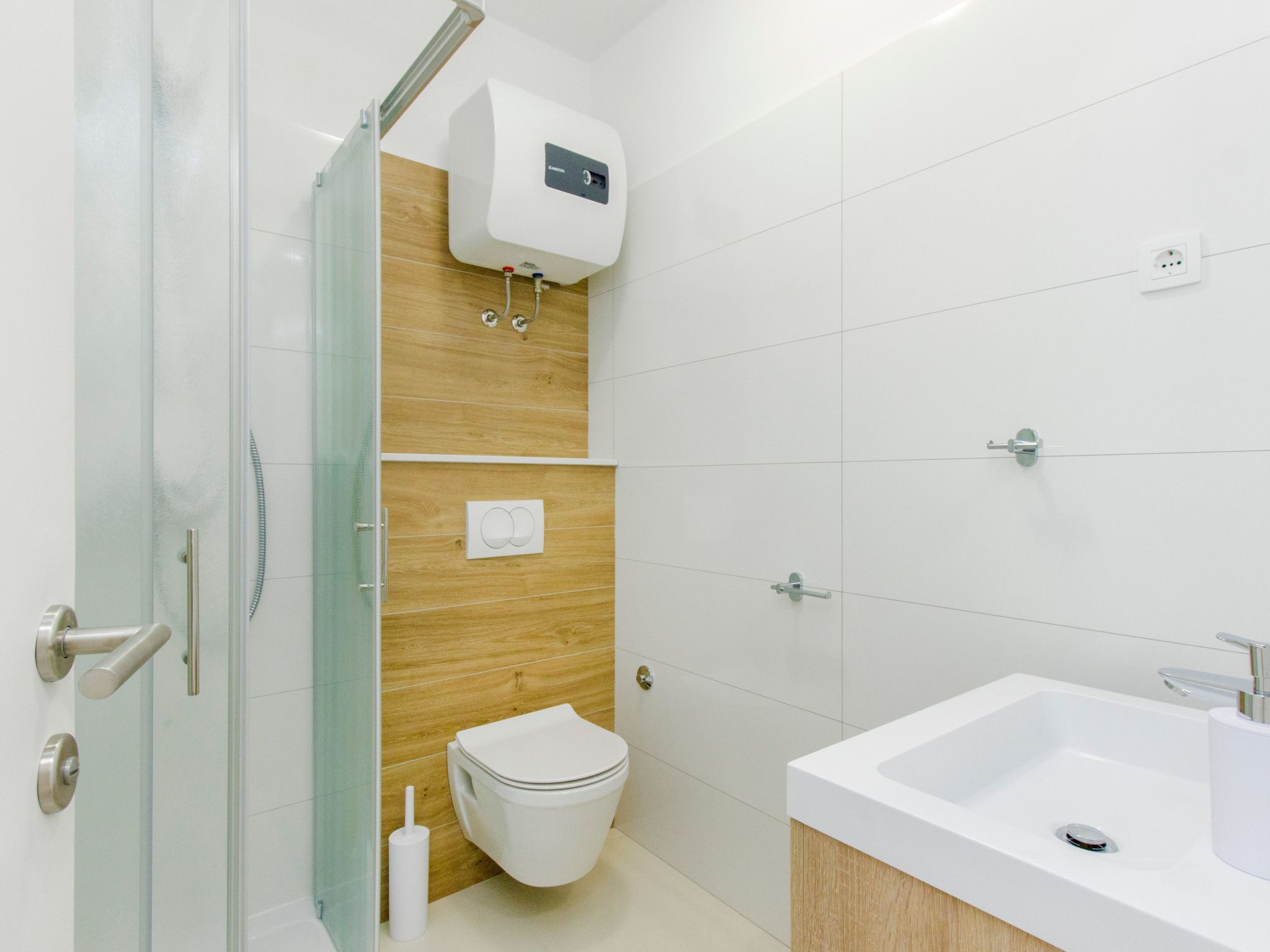 Mit Blick auf das Wasser-Image-tags.info