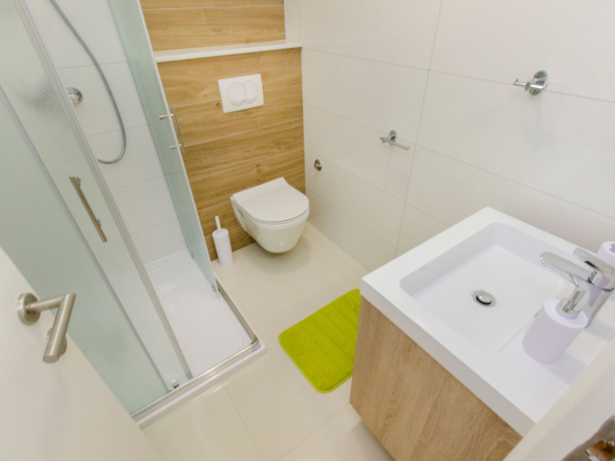 Mit Blick auf das Wasser-Image-tags.info