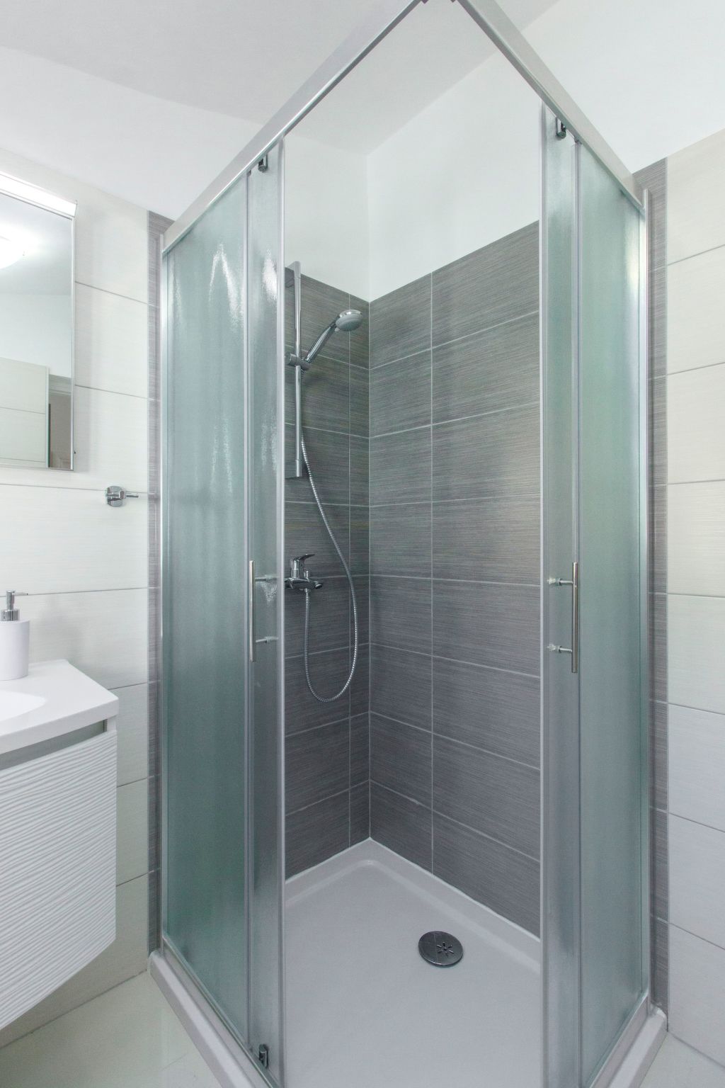 Mit Blick auf das Wasser-Image-tags.info