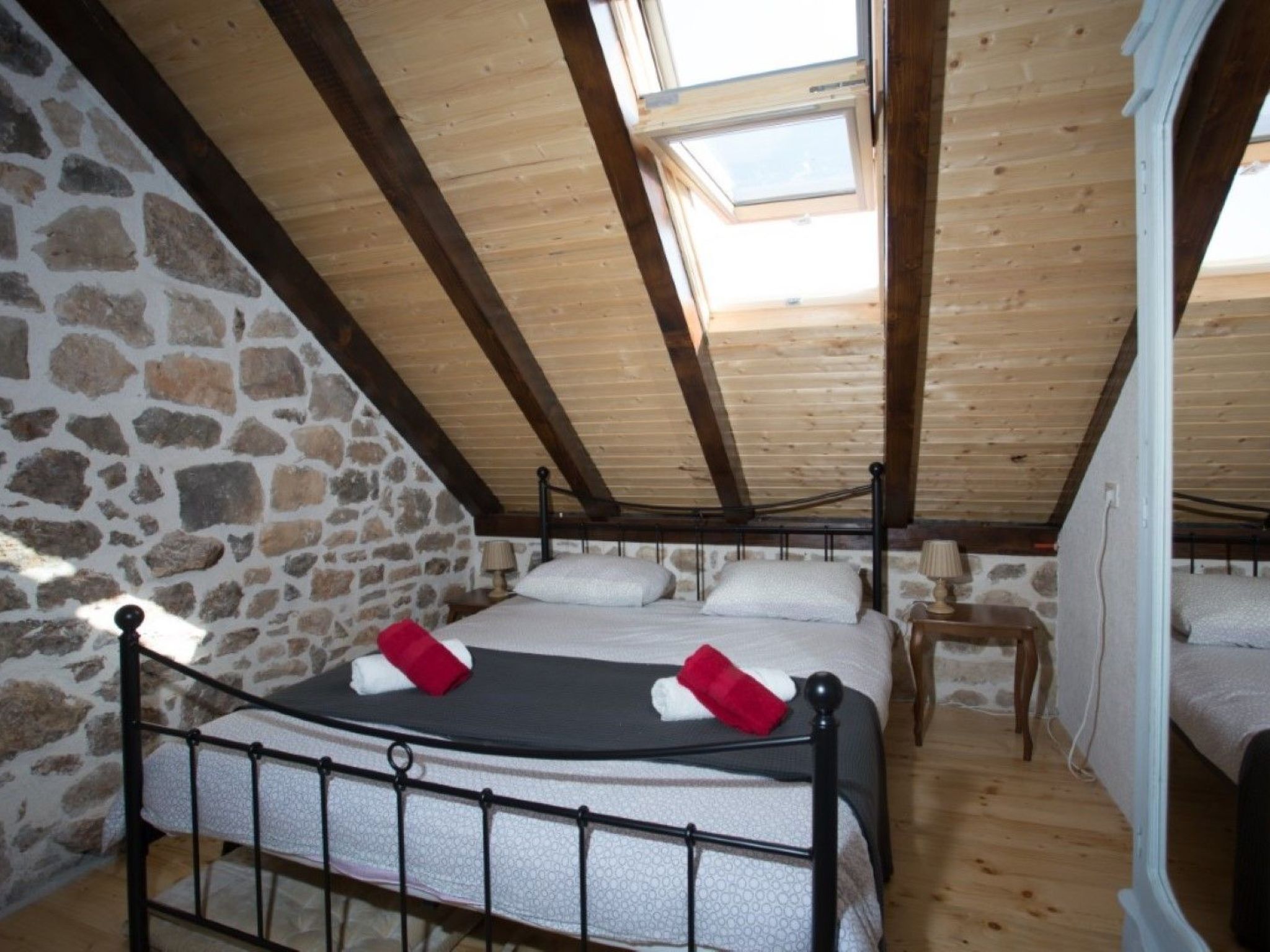 Charmante Ferienvilla Krka-Drinnen