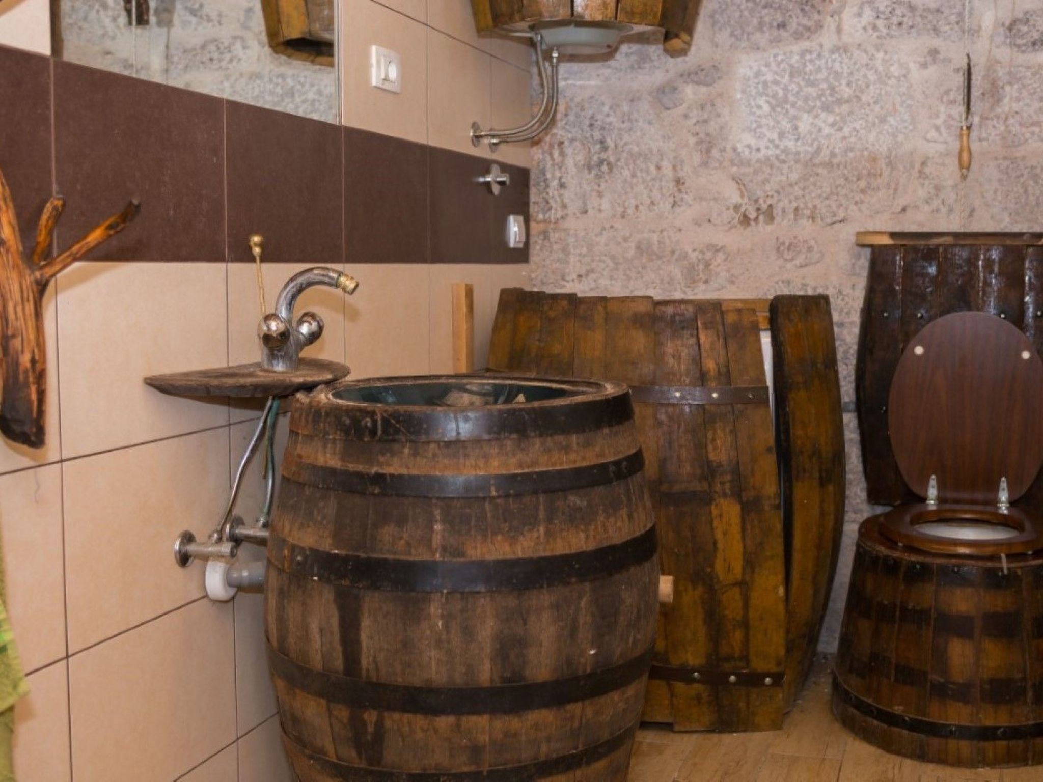 Charmante Ferienvilla Krka-Drinnen