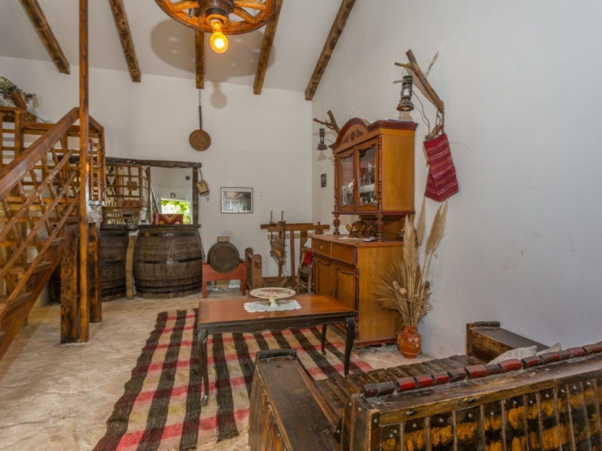 Charmante Ferienvilla Krka-Drinnen