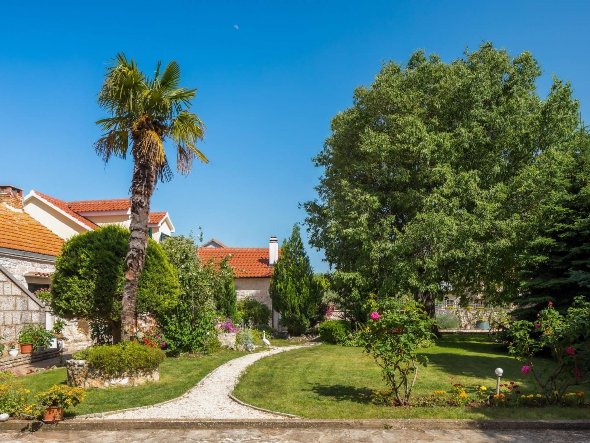 Villa Garten-Drinnen