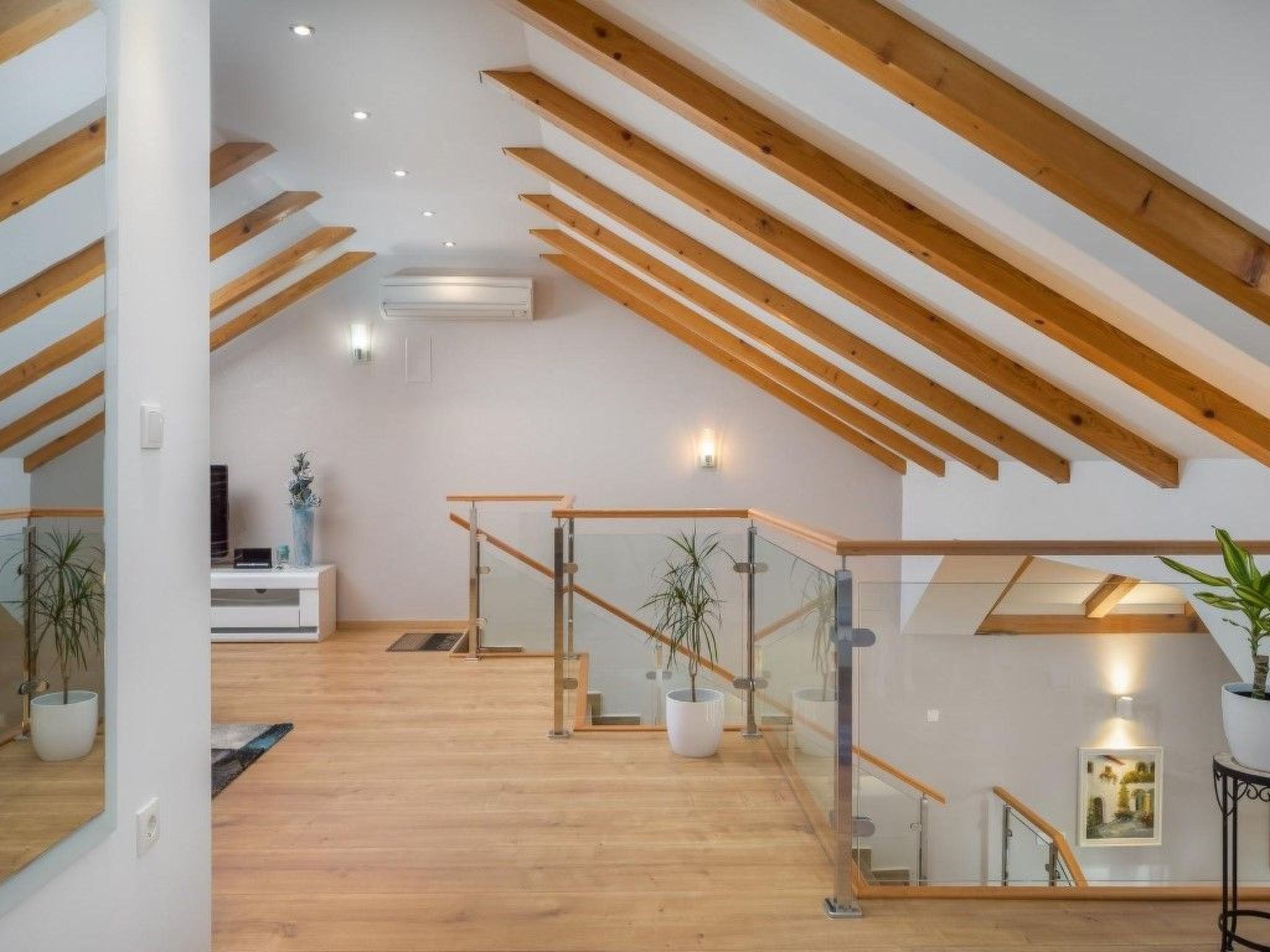 Villa Garten-Drinnen