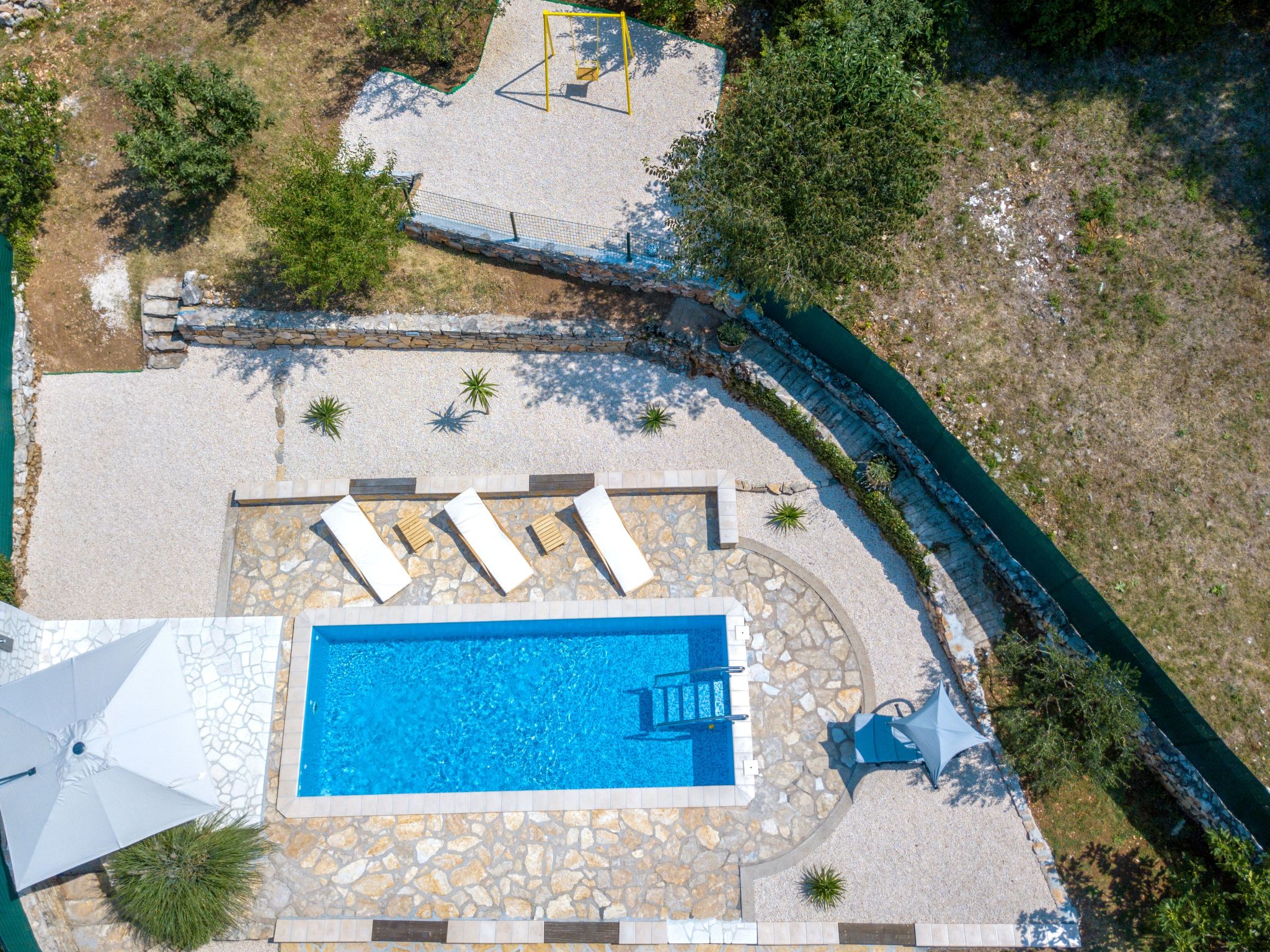 Gemütliche Villa Gabriel mit Schwimmbad-Drinnen