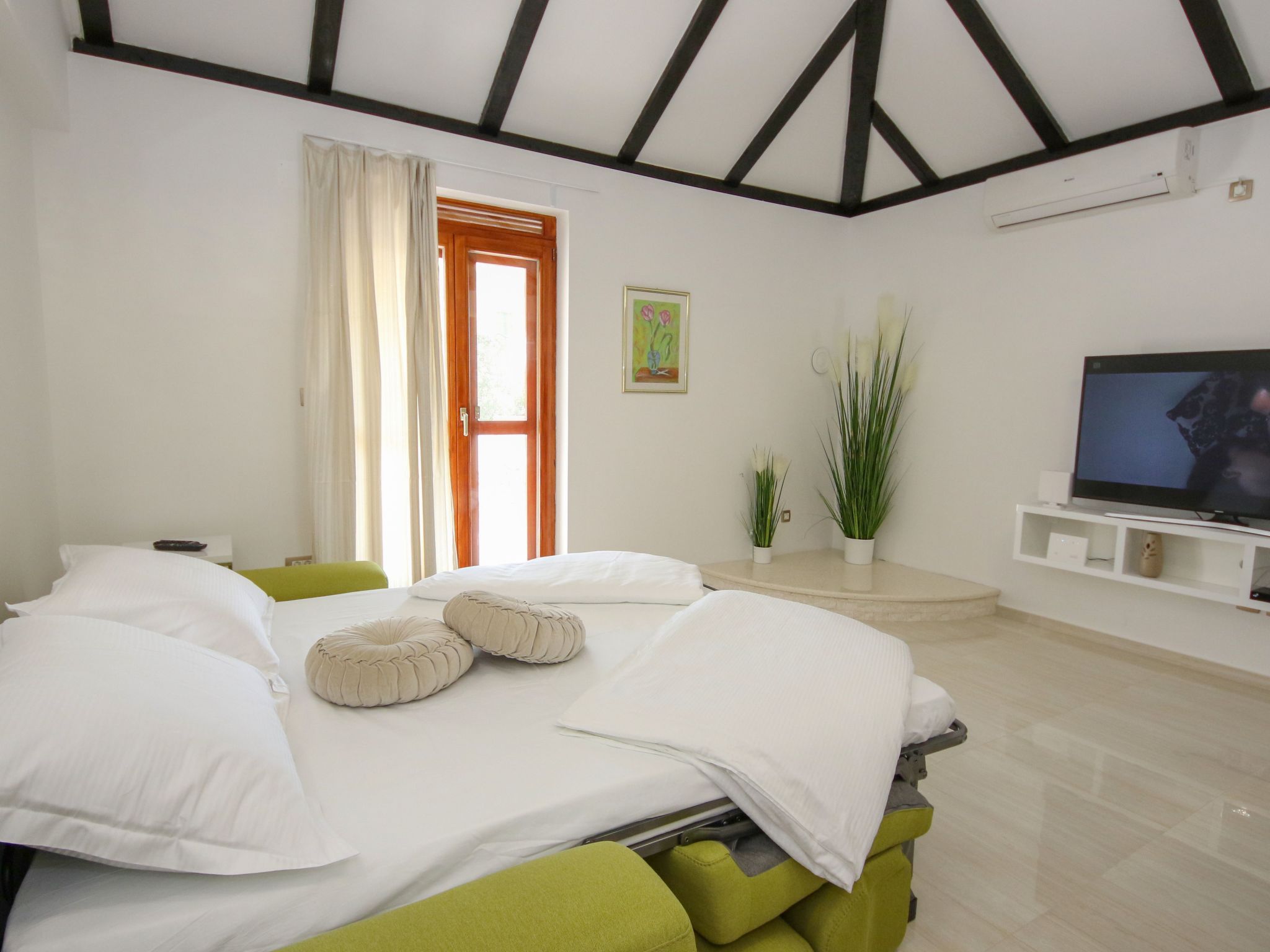 Gemütliche Villa Gabriel mit Schwimmbad-Drinnen