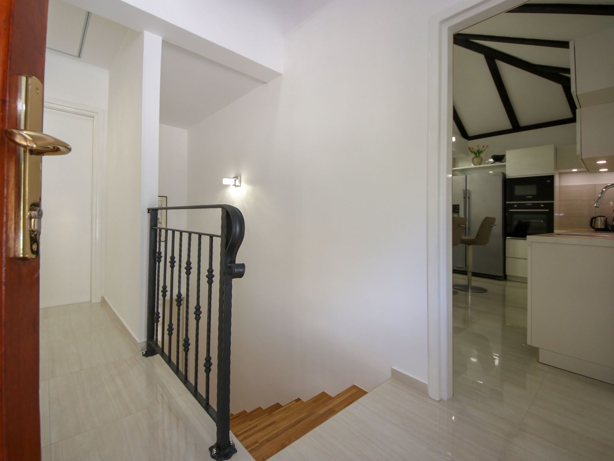 Gemütliche Villa Gabriel mit Schwimmbad-Drinnen