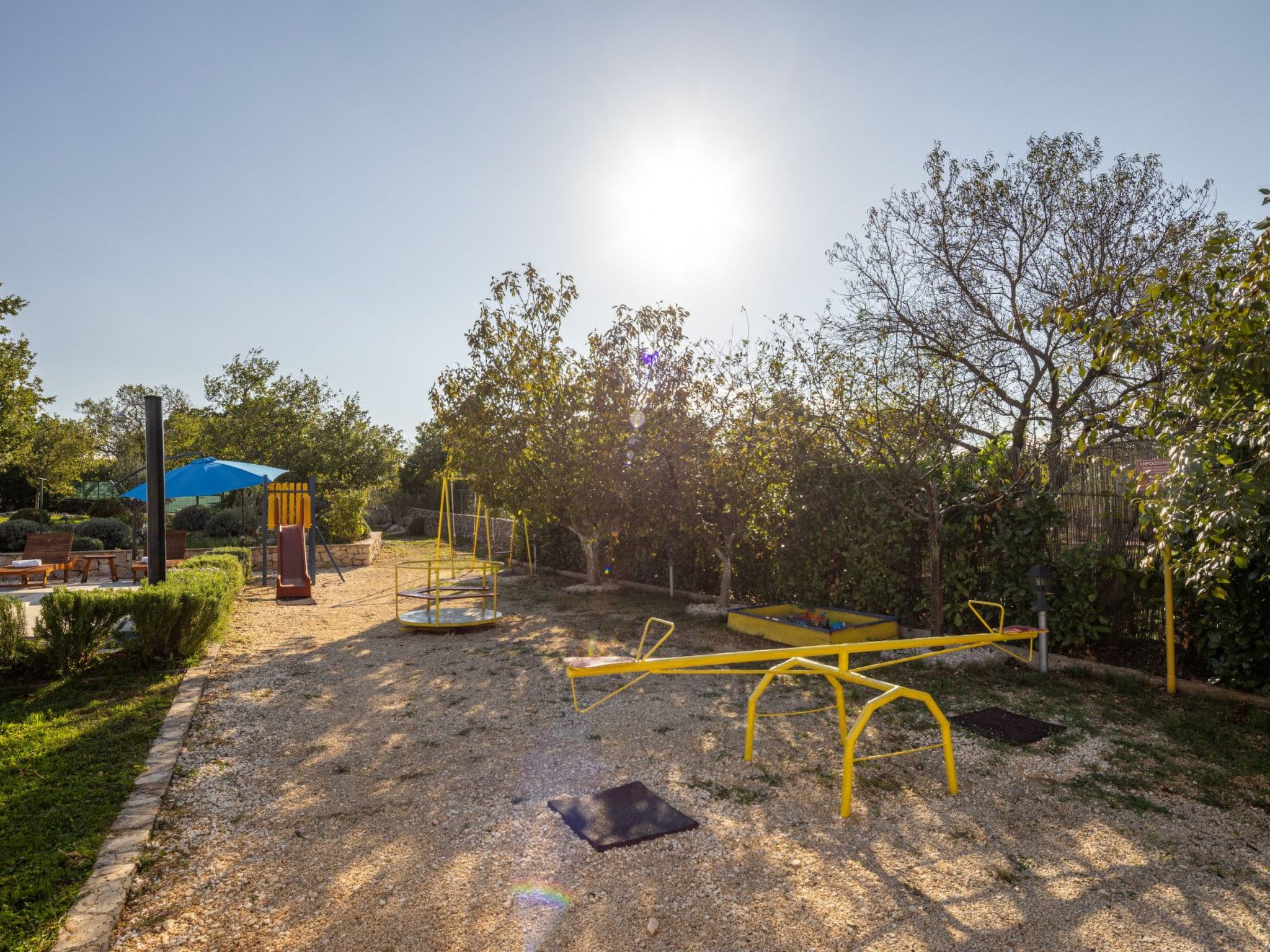 Unknown Accommodation-Drinnen