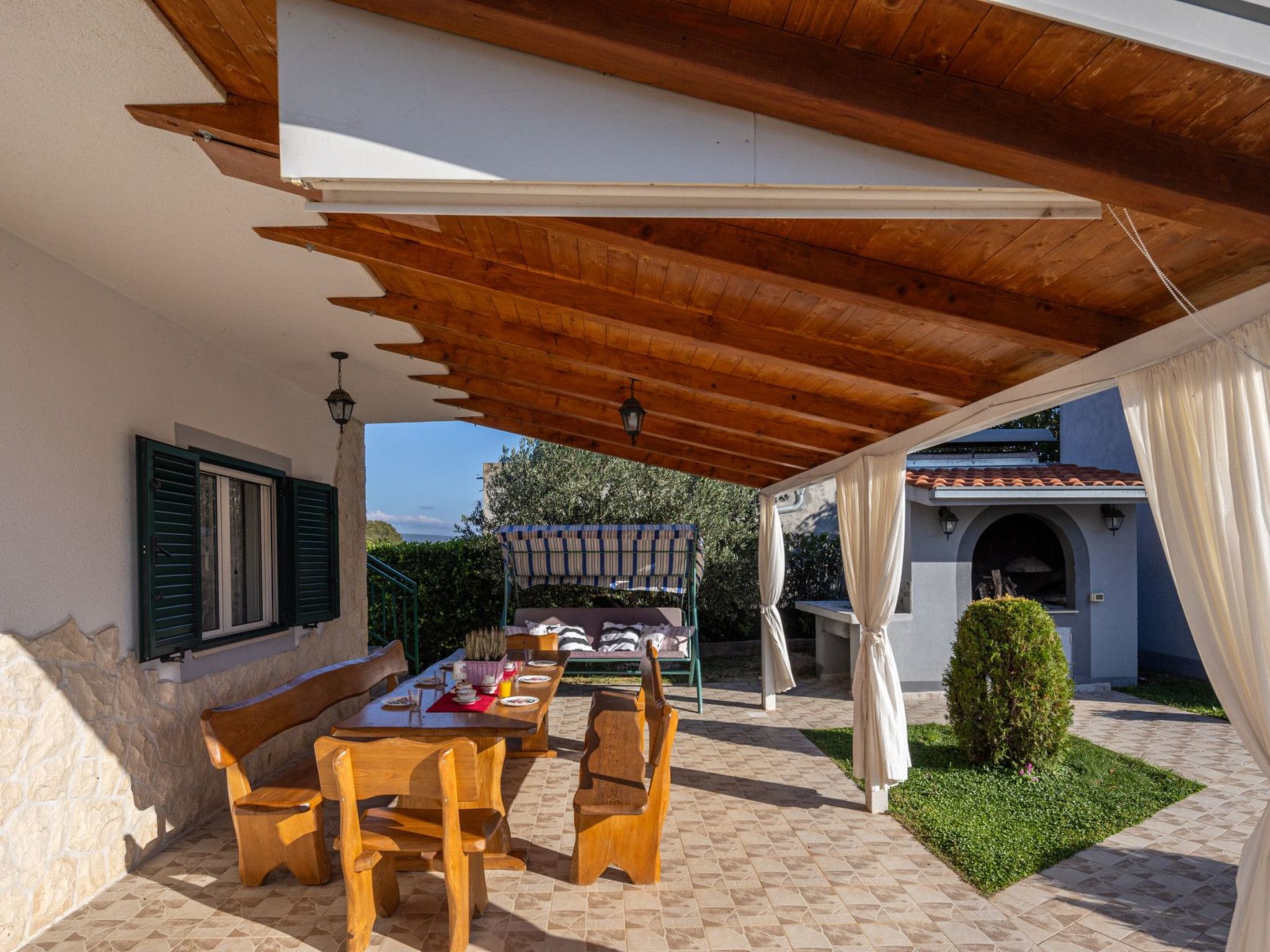 Unknown Accommodation-Drinnen