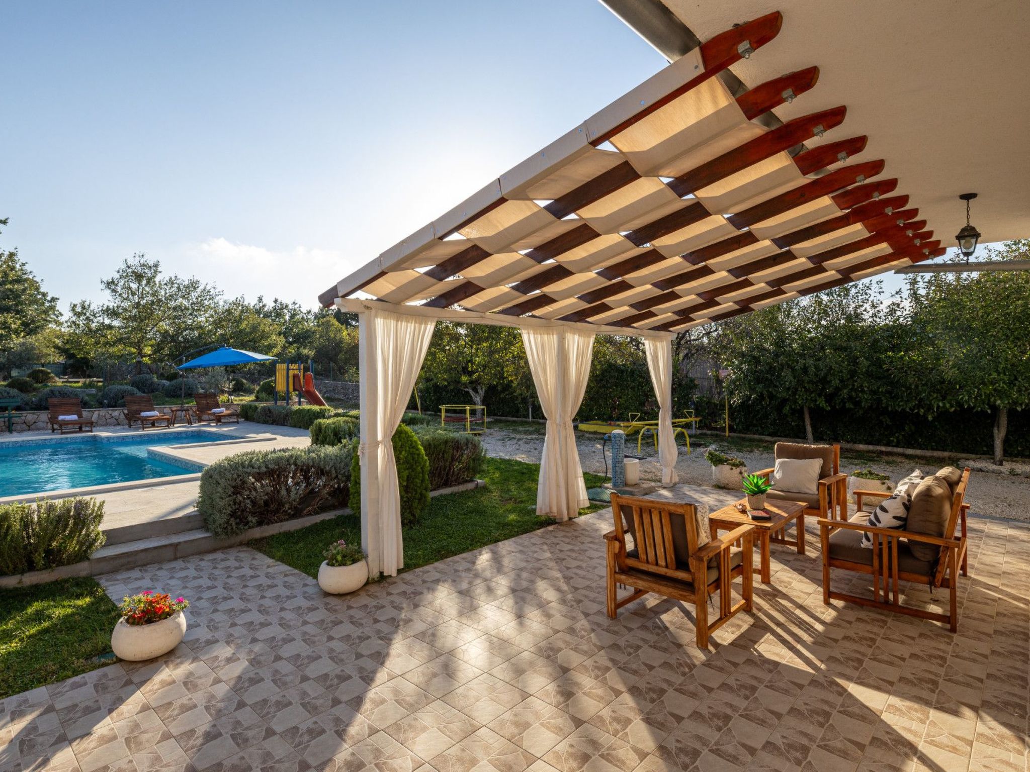 Unknown Accommodation-Drinnen