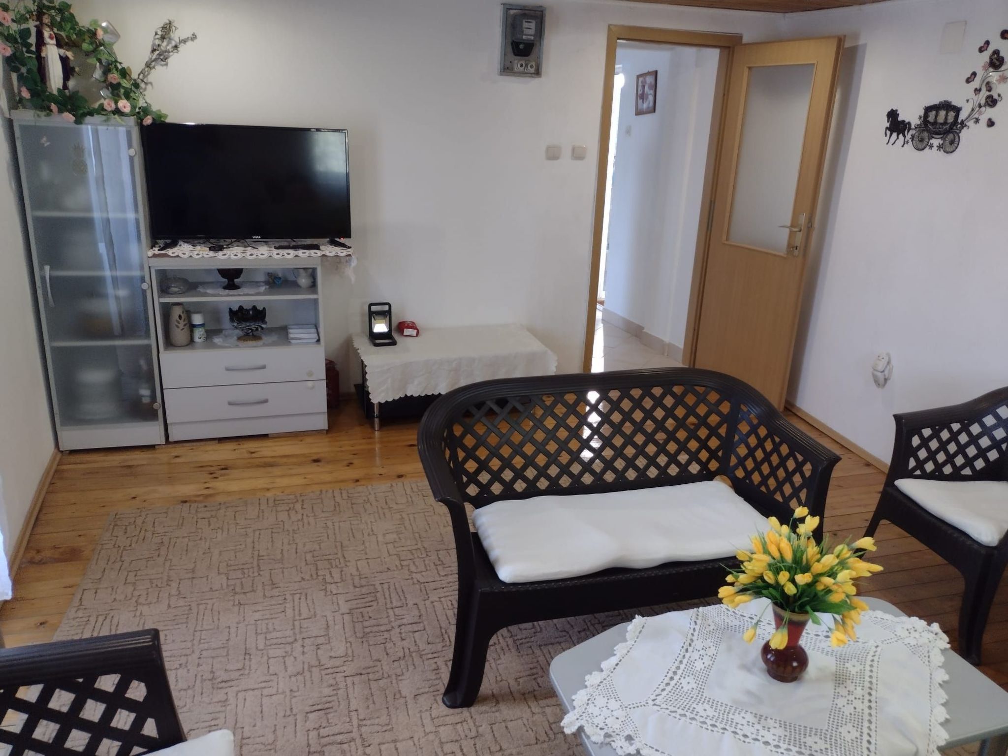 Vollständig eingerichtetes Haus mit privater Sonnenterrasse - Image-tags.info