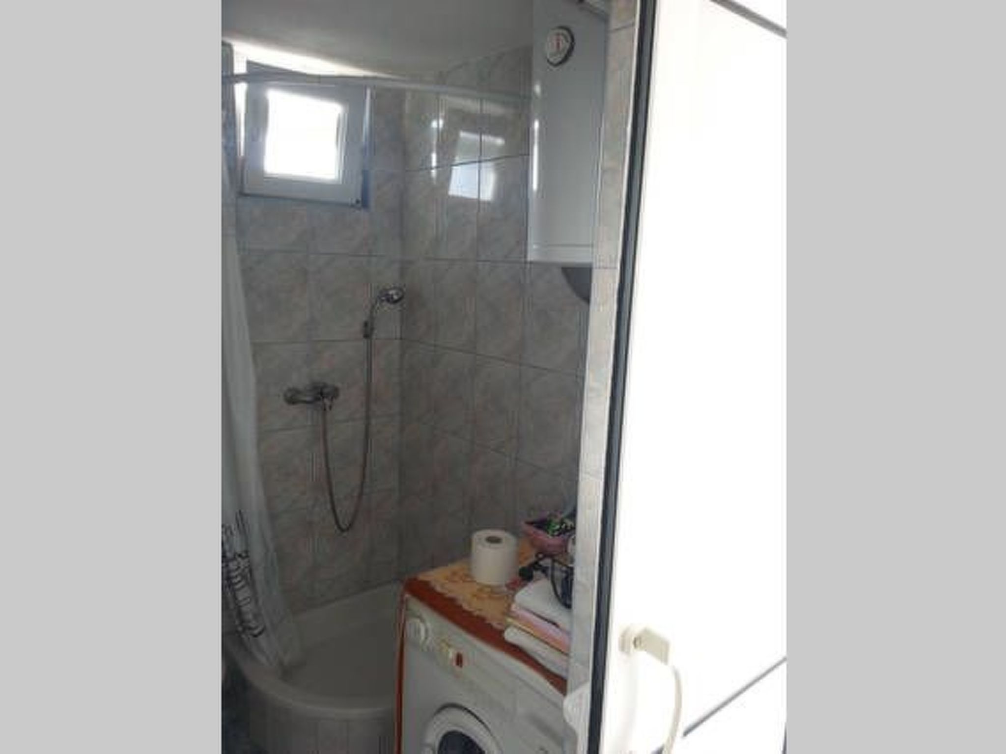 Vollständig eingerichtetes Haus mit privater Sonnenterrasse - Image-tags.info