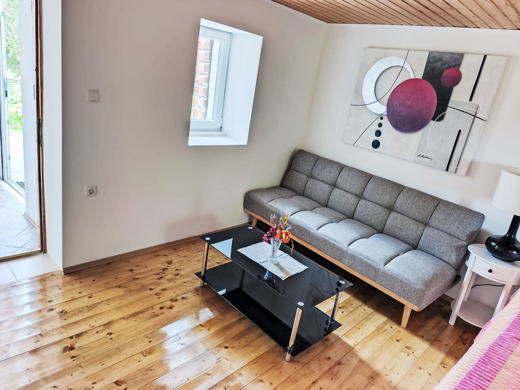 Vollständig eingerichtetes Haus mit privater Sonnenterrasse