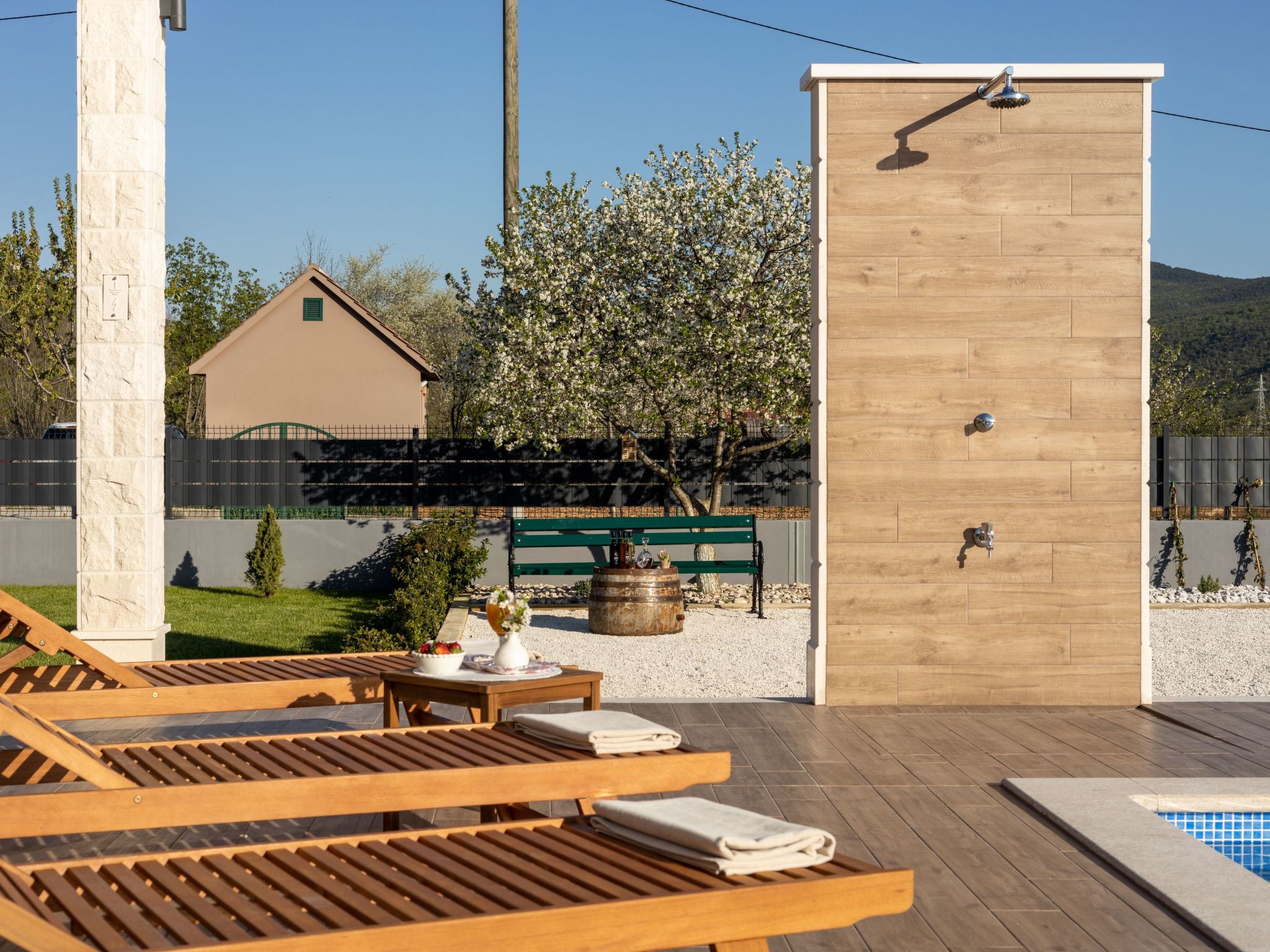 Villa Big Garden für 7 Personen und 1 Kind-Drinnen