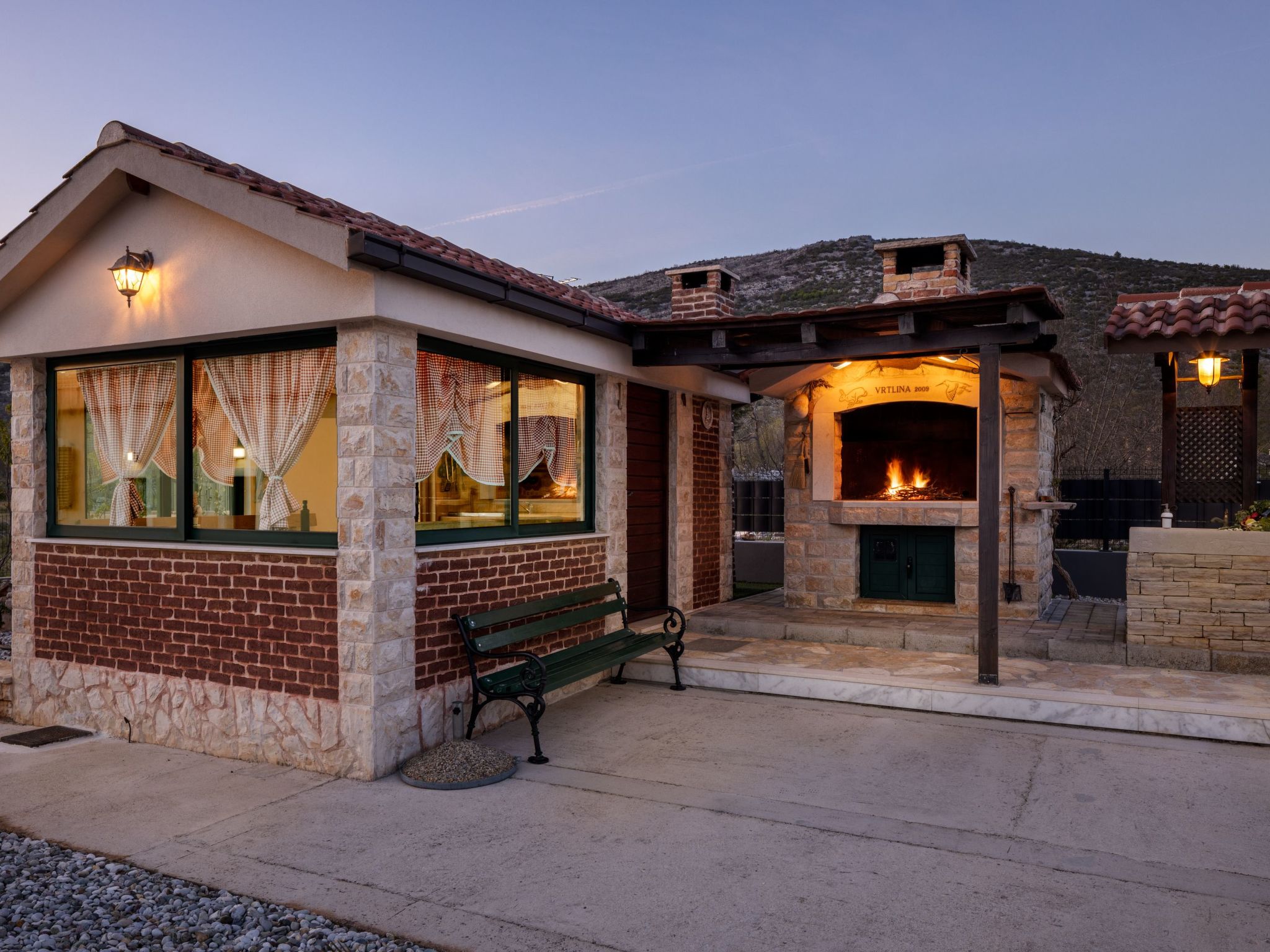 Villa Big Garden für 7 Personen und 1 Kind-Drinnen