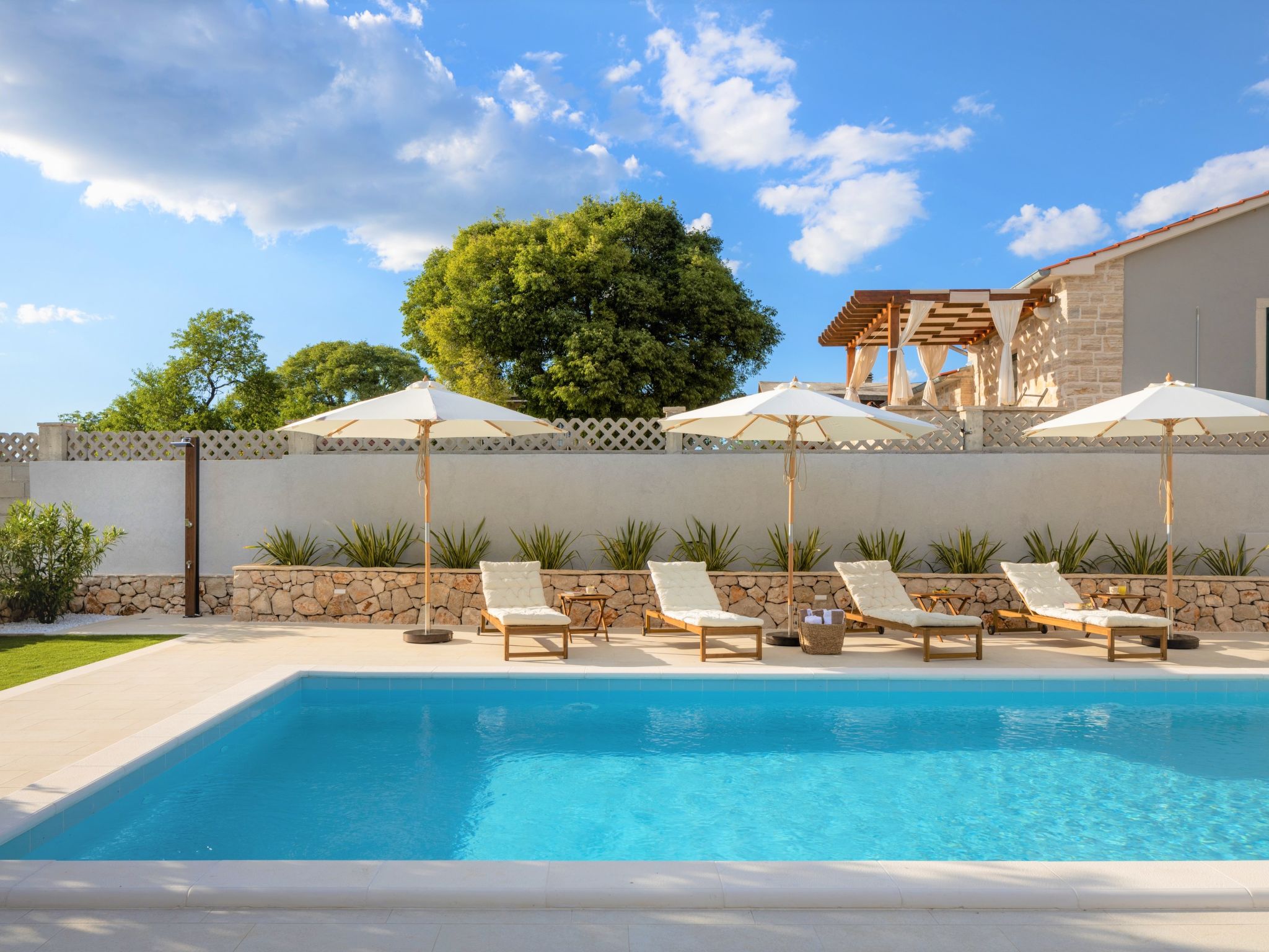 Villa di Perla: Moderne vrijstaande villa met privézwembad nabij Primošten - foto 34