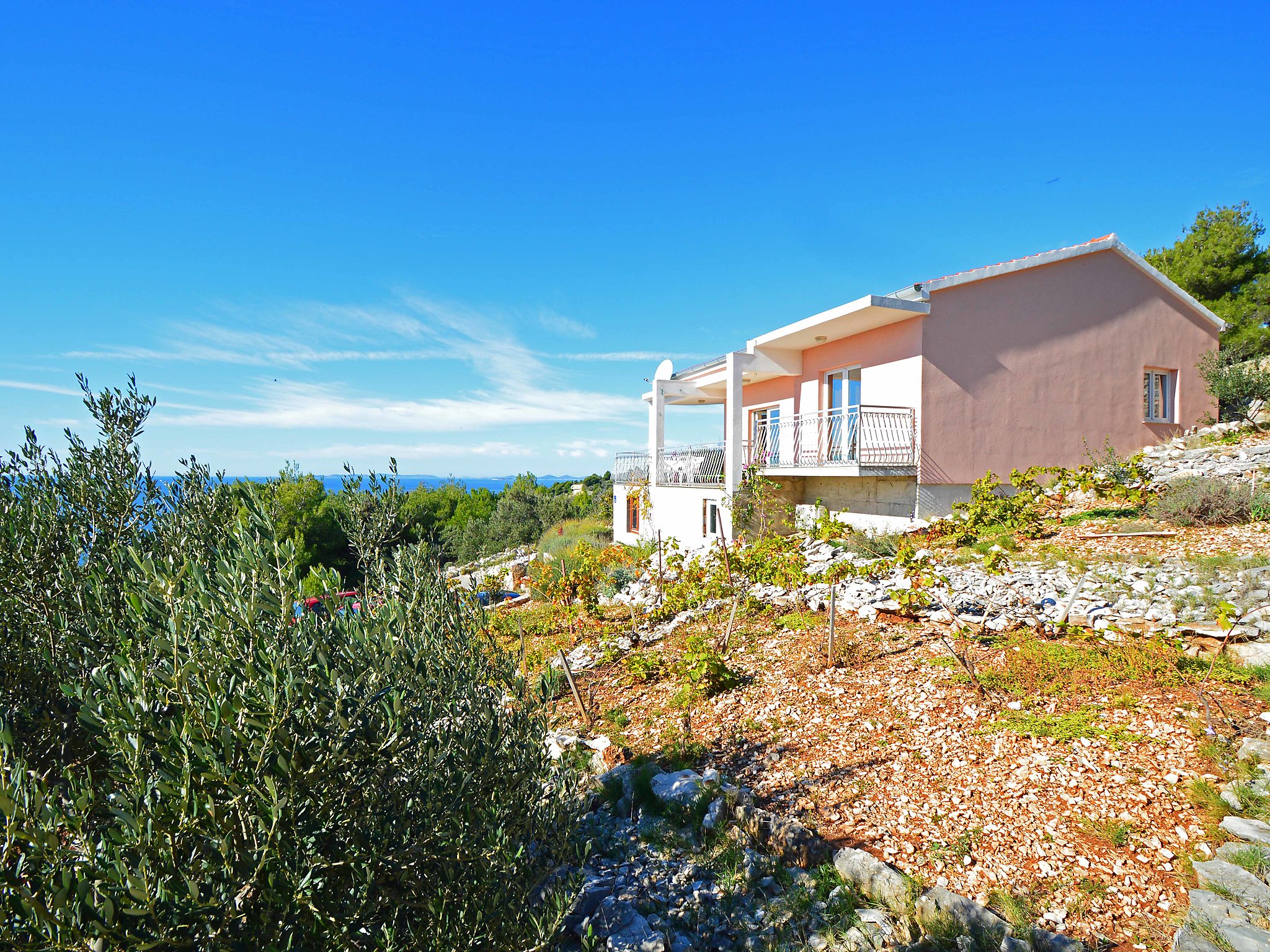 Vrijstaande woning Mira nabij het strand van Primošten - foto 3