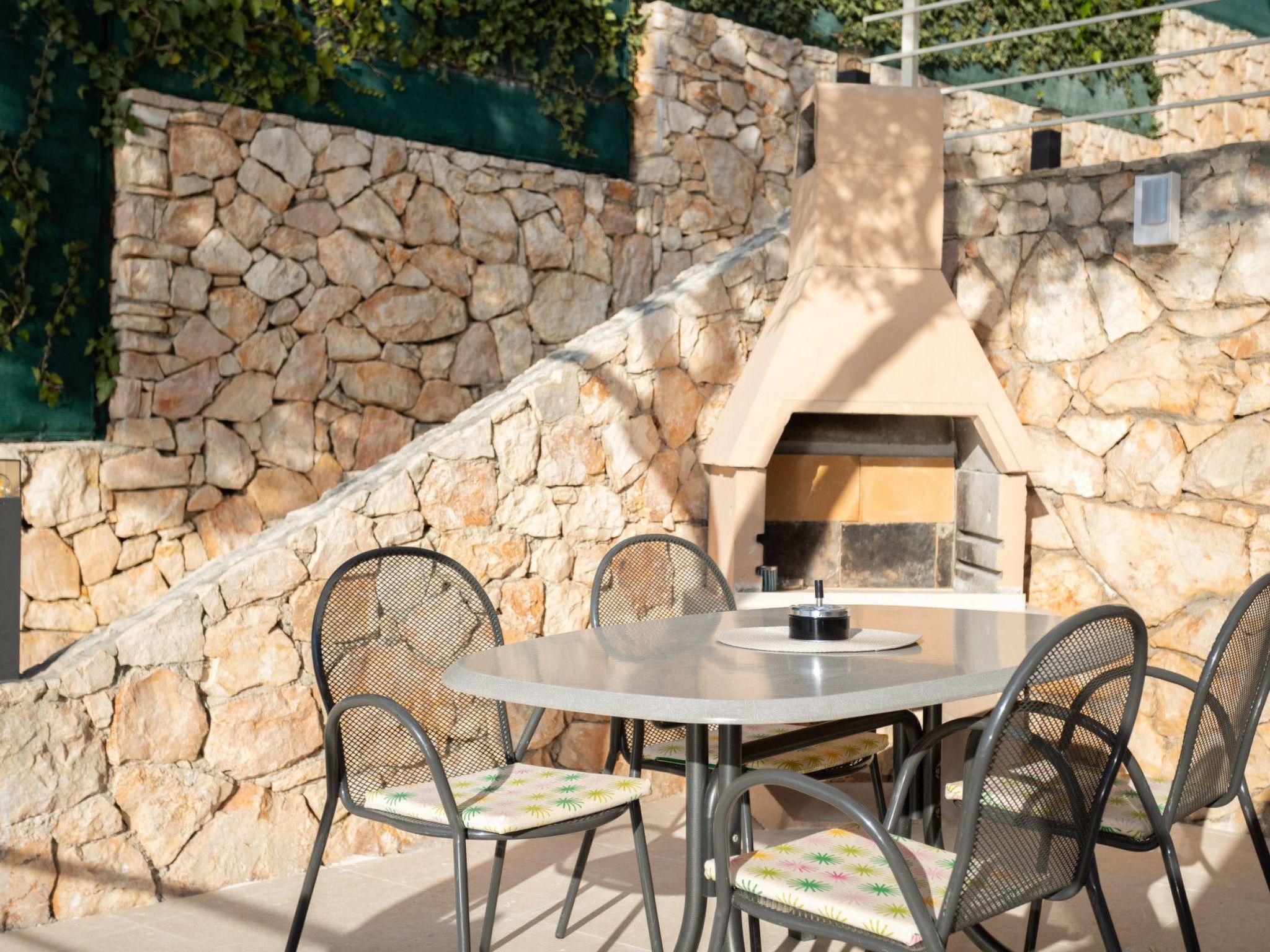 Villa "Villa Branka" direkt am Strand-Inside