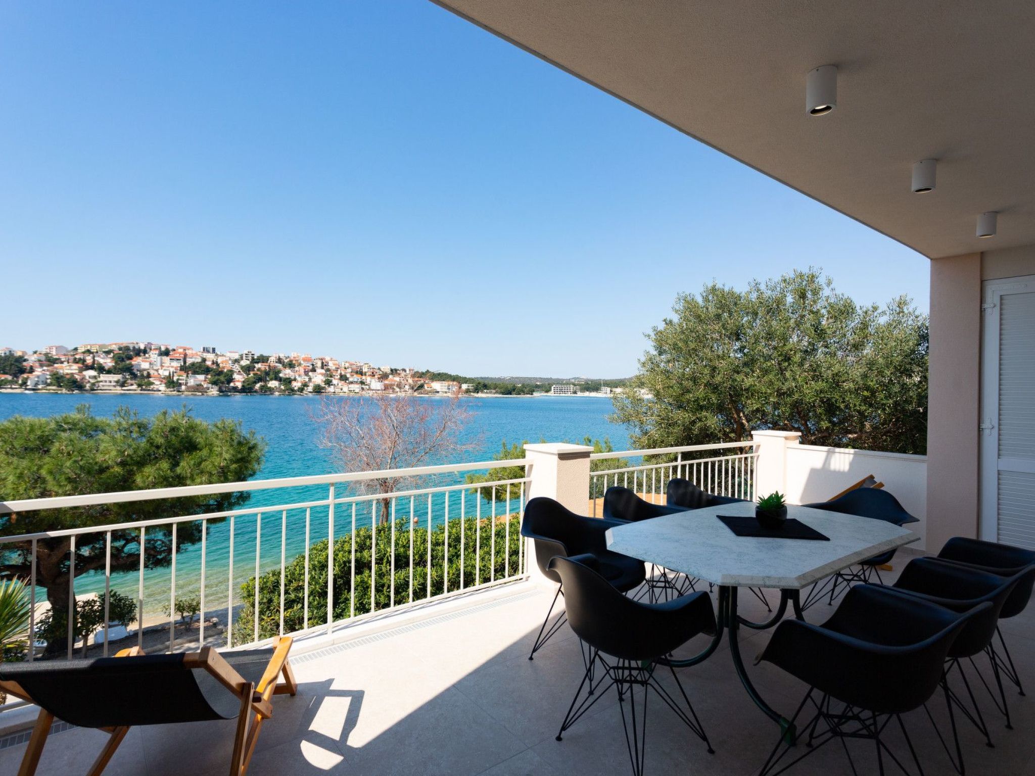 Villa "Villa Branka" direkt am Strand-Inside