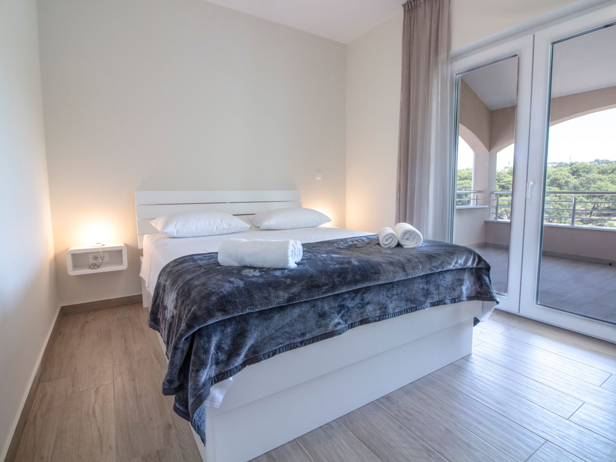 Aurea 3 Modernes Apartment direkt am Meer-Image-tags.info