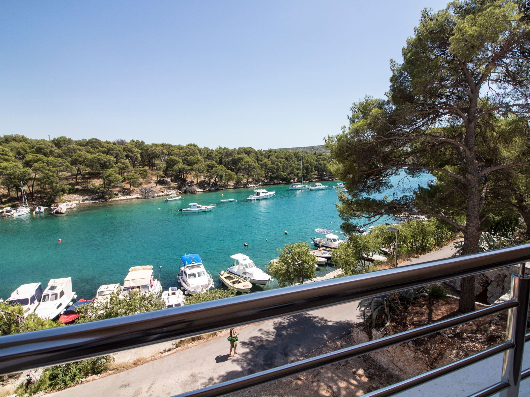 Aurea 5 Modernes Apartment direkt am Meer-Image-tags.info