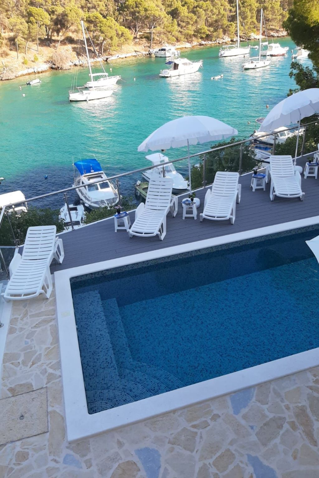 Villa Aurea 4-Image-tags.info