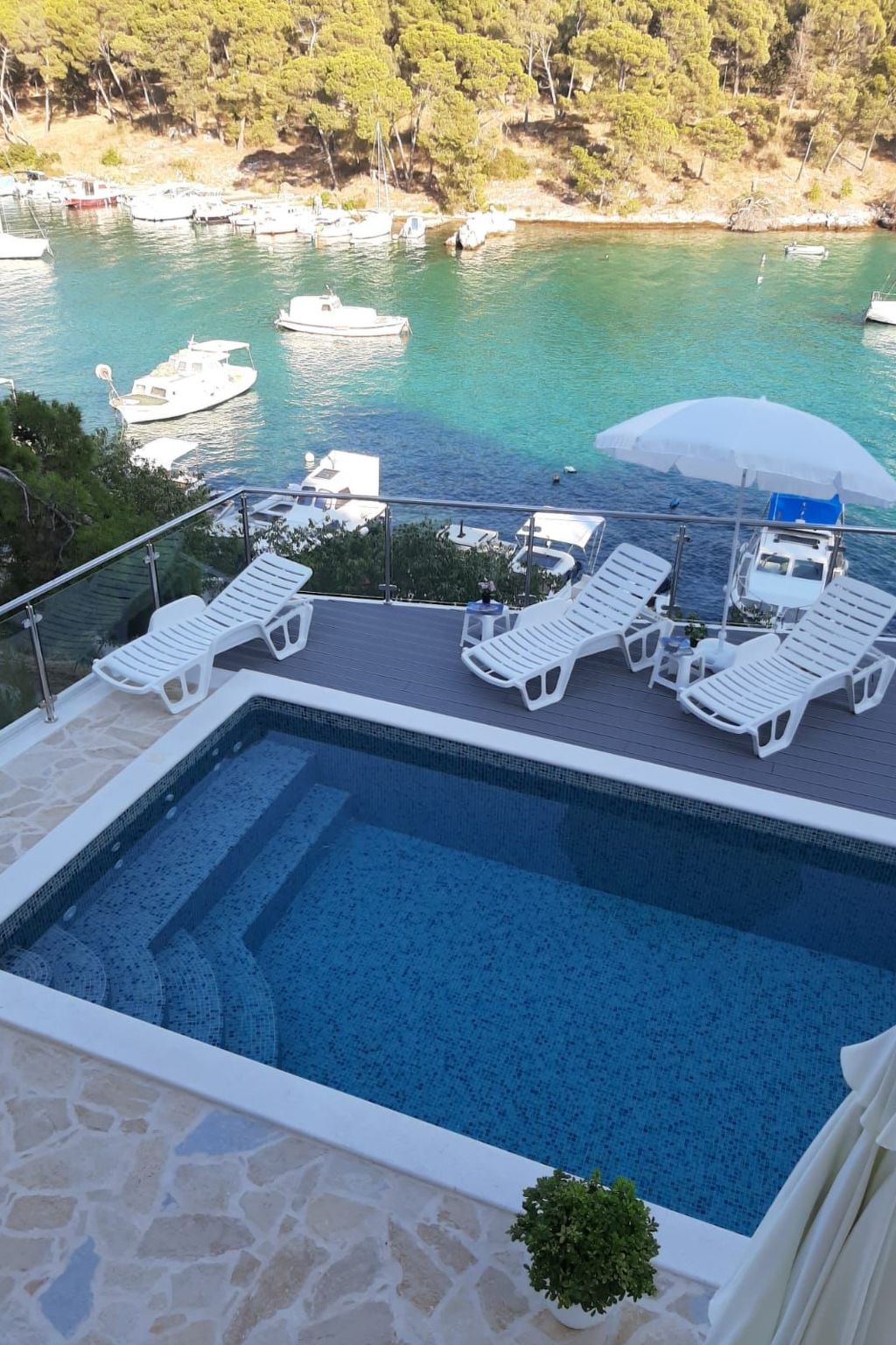 Villa Aurea 4-Image-tags.info