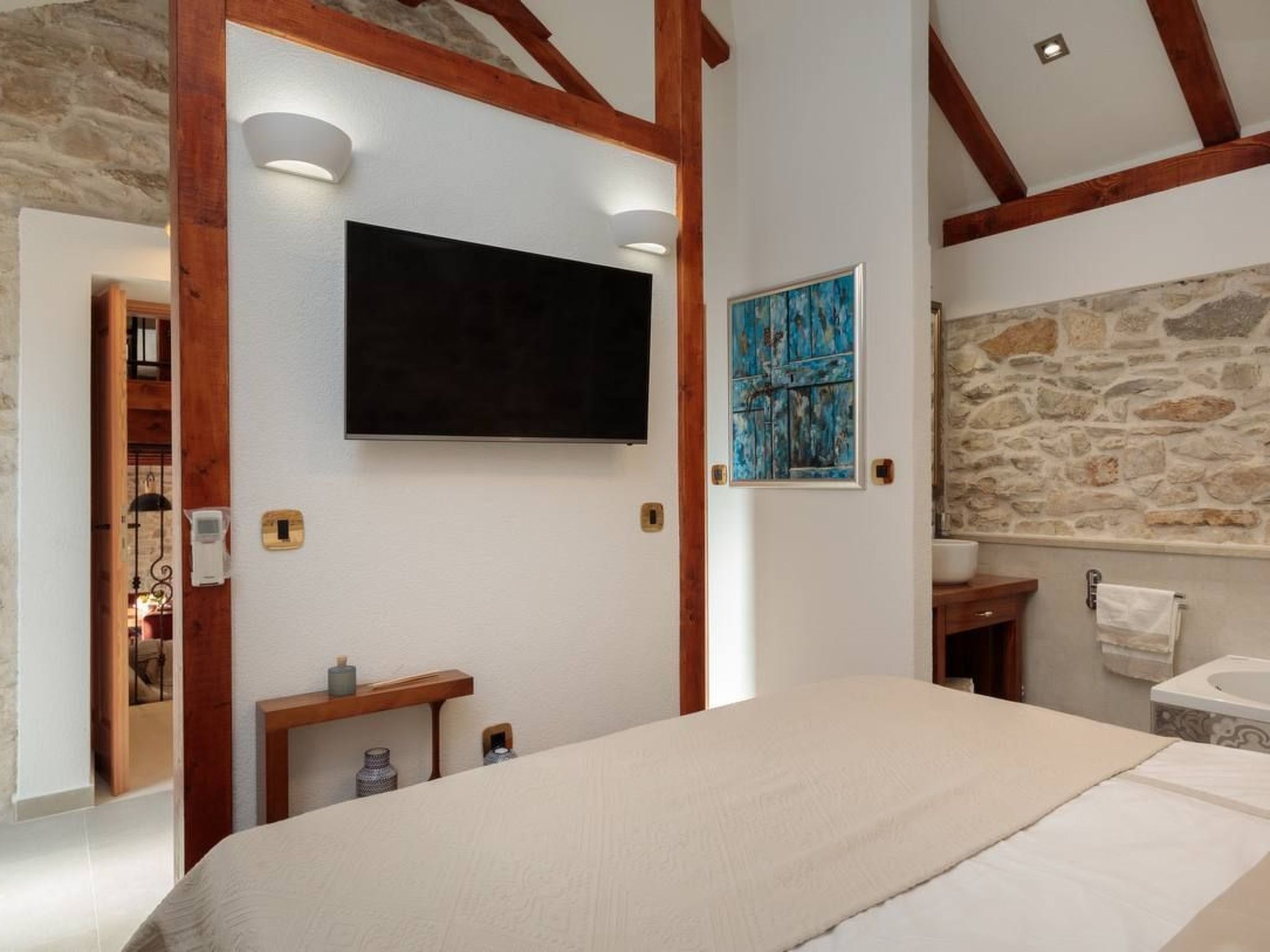 Villa Josipovi Dvori-Binnen